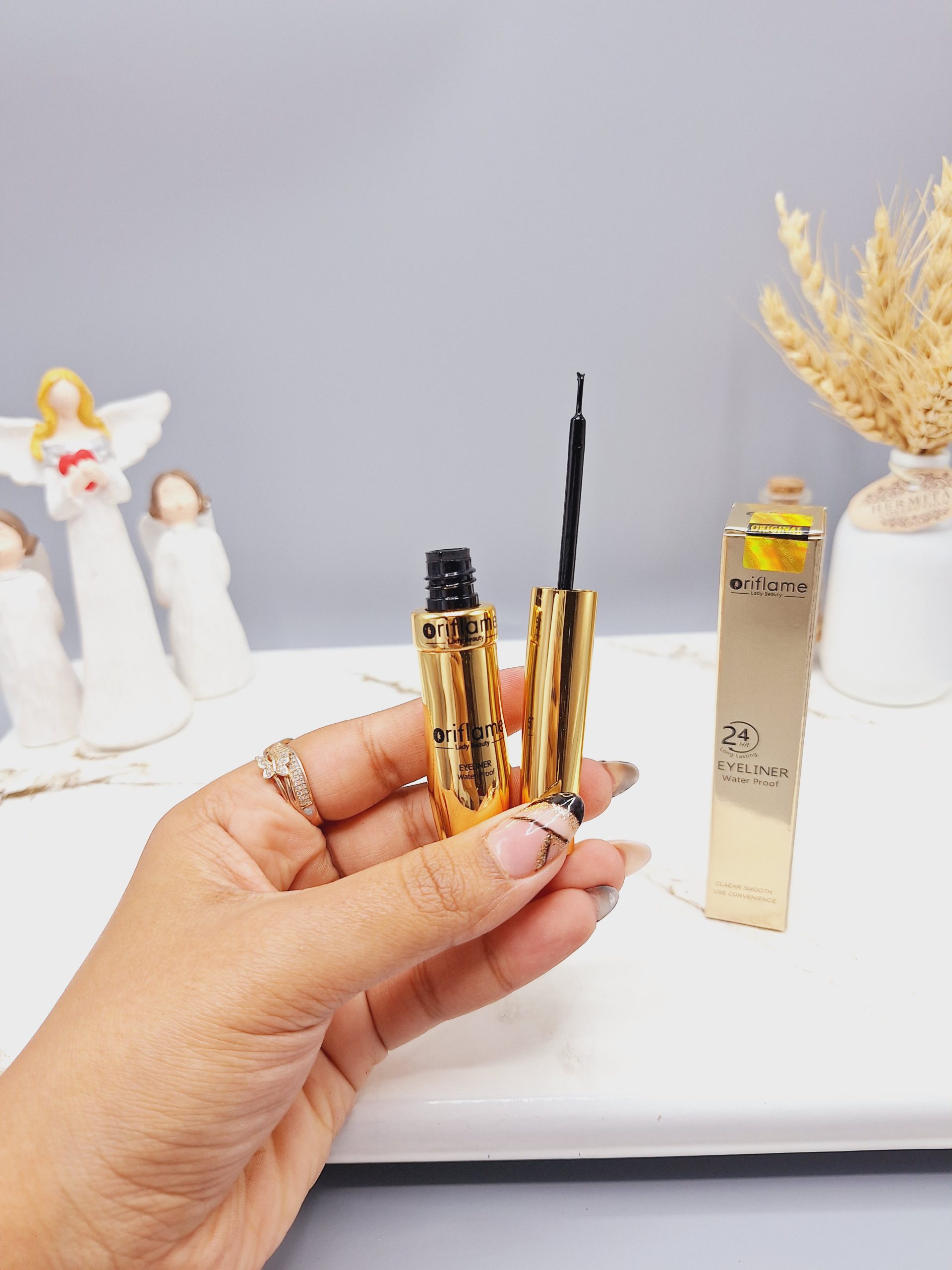 خط چشم مویی پوکه طلایی Oriflame کد 9369