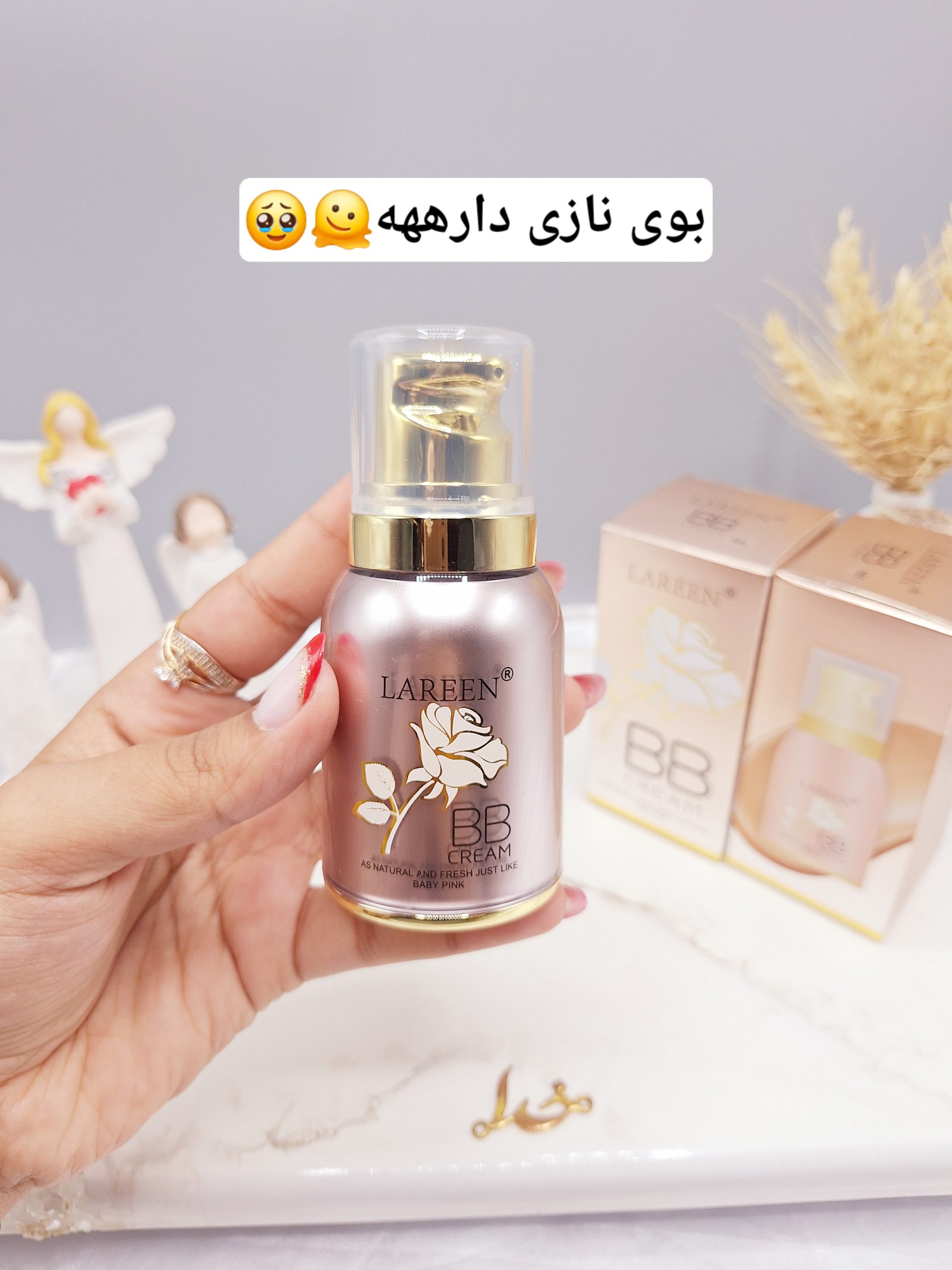 کرم پودر ضدآب مات و طبیعی همراه با کلاژن برند لارین LAREEN کد 1007