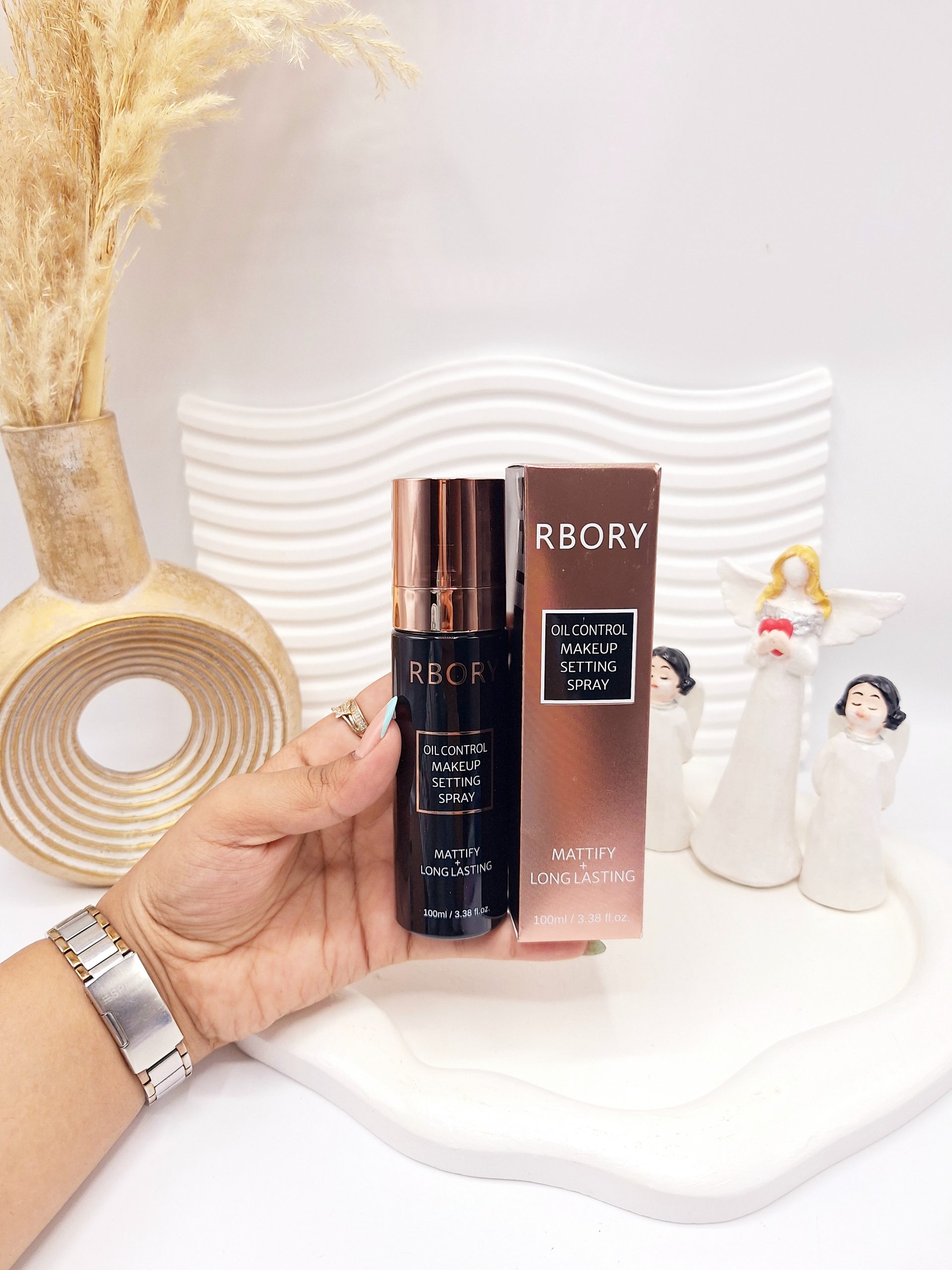 اسپری فیکساتور آرایش برند RBORY کد 16008