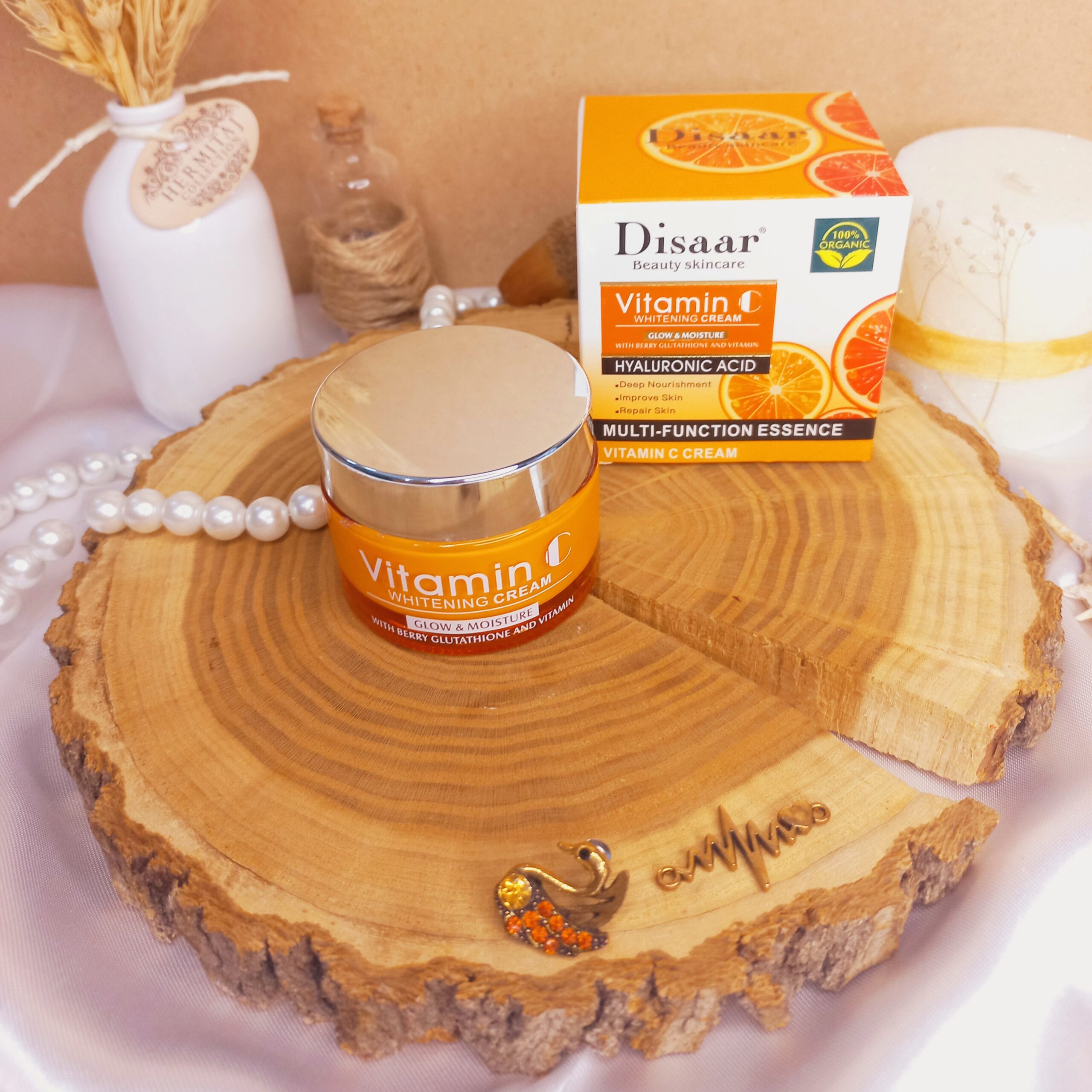 کرم آبرسان ویتامین سی دیسار Disaar