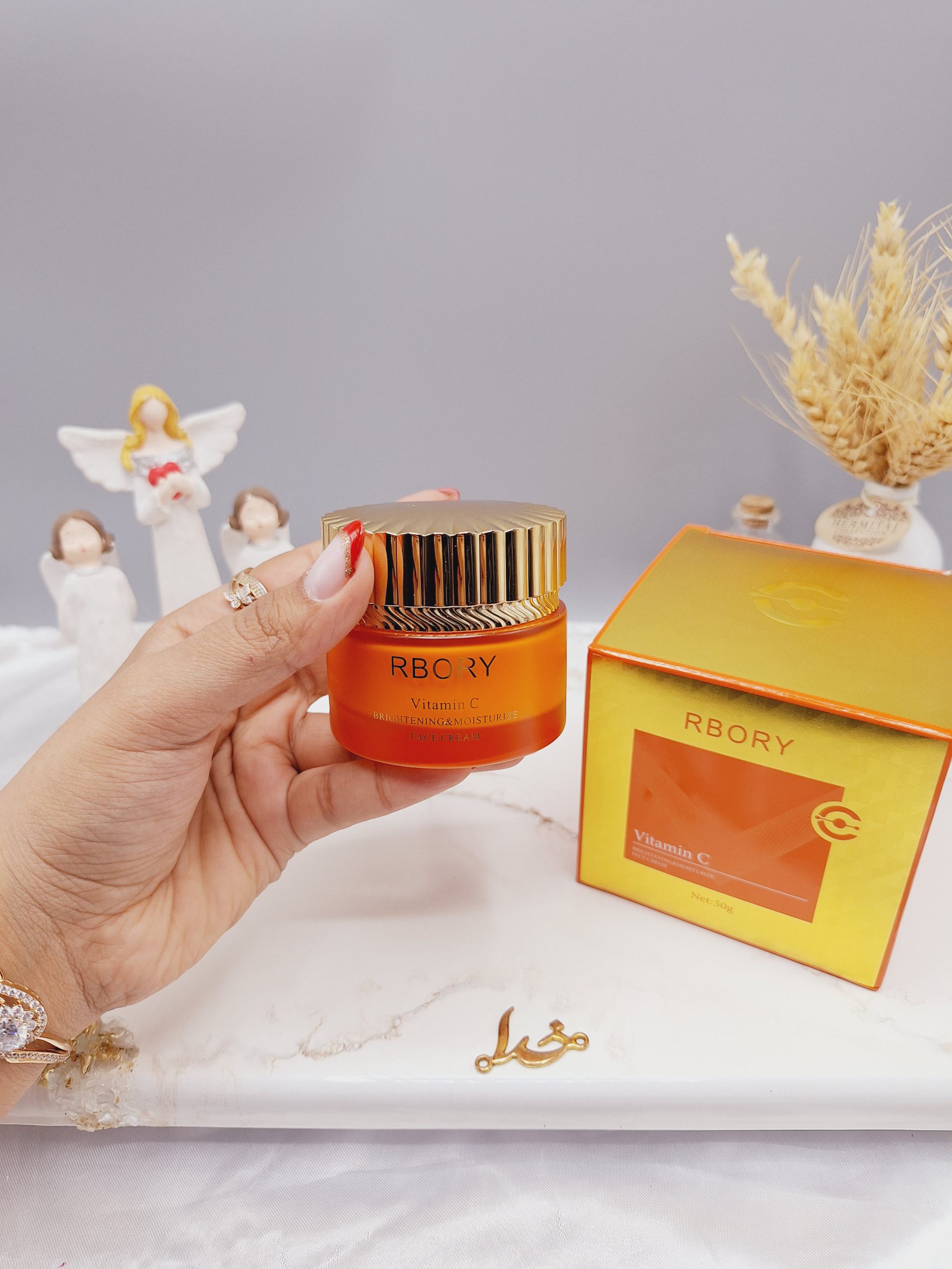 کرم روشن کننده و ضدلک ویتامین سی برند معروف RBORY کد 9687 (اصلی)