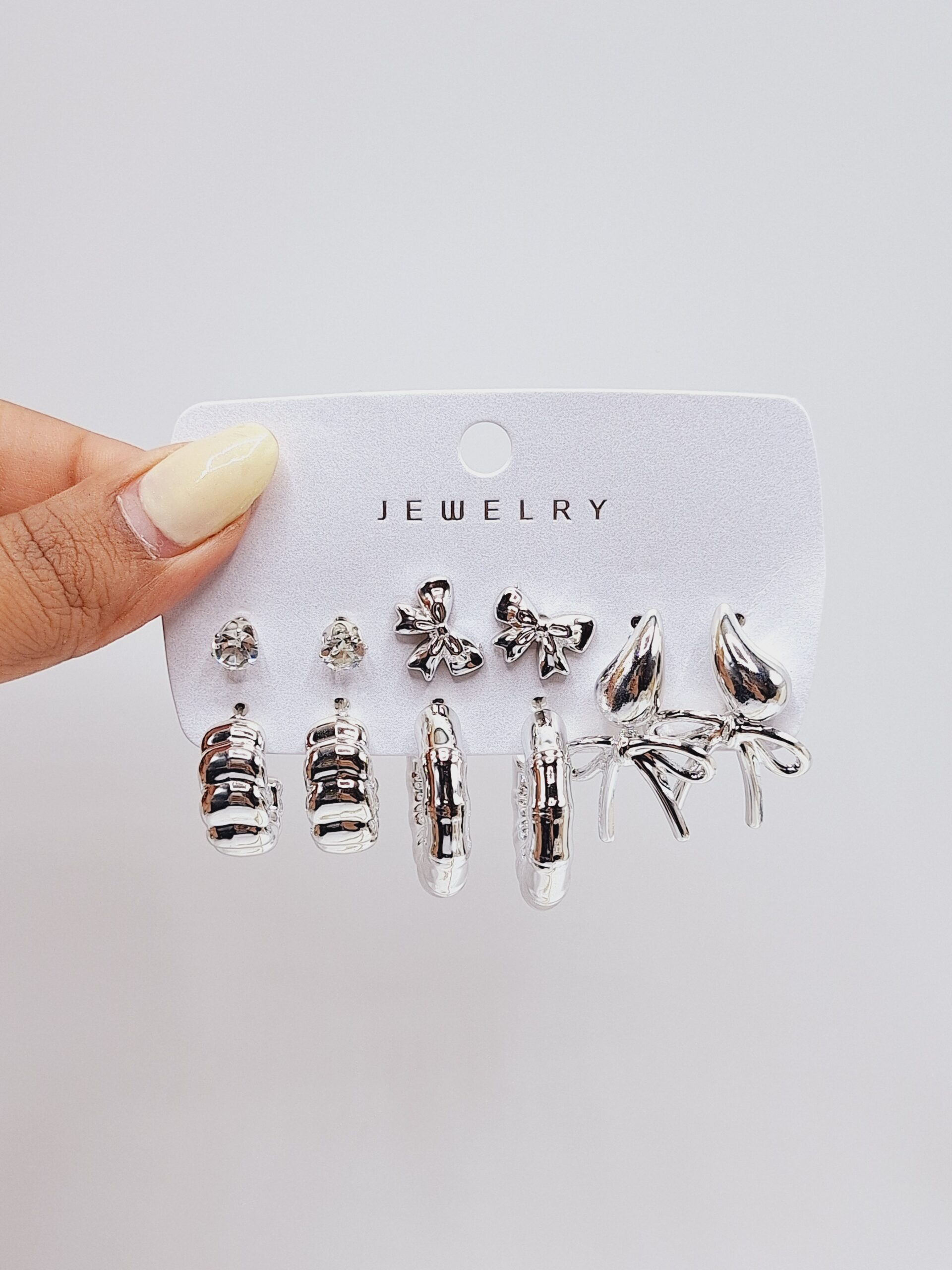 پک گوشواره 6 تایی مجلسی آبکاری رادیوم (طرح دوم)