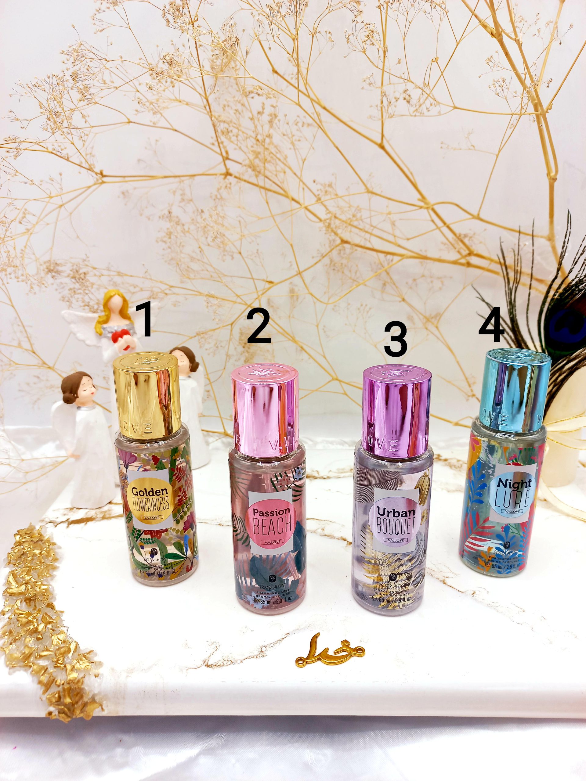 بادی اسپلش پرطرفدار وی وی لاو V V LOVE رایحه گلی و میوه ای کد VL905825D