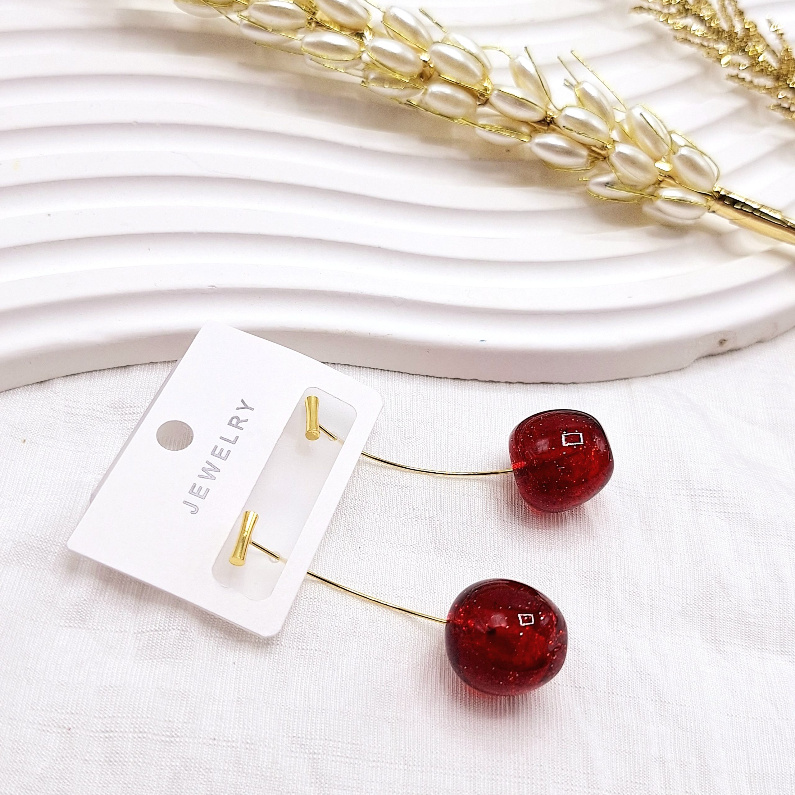 گوشواره پینترستی گیلاسی