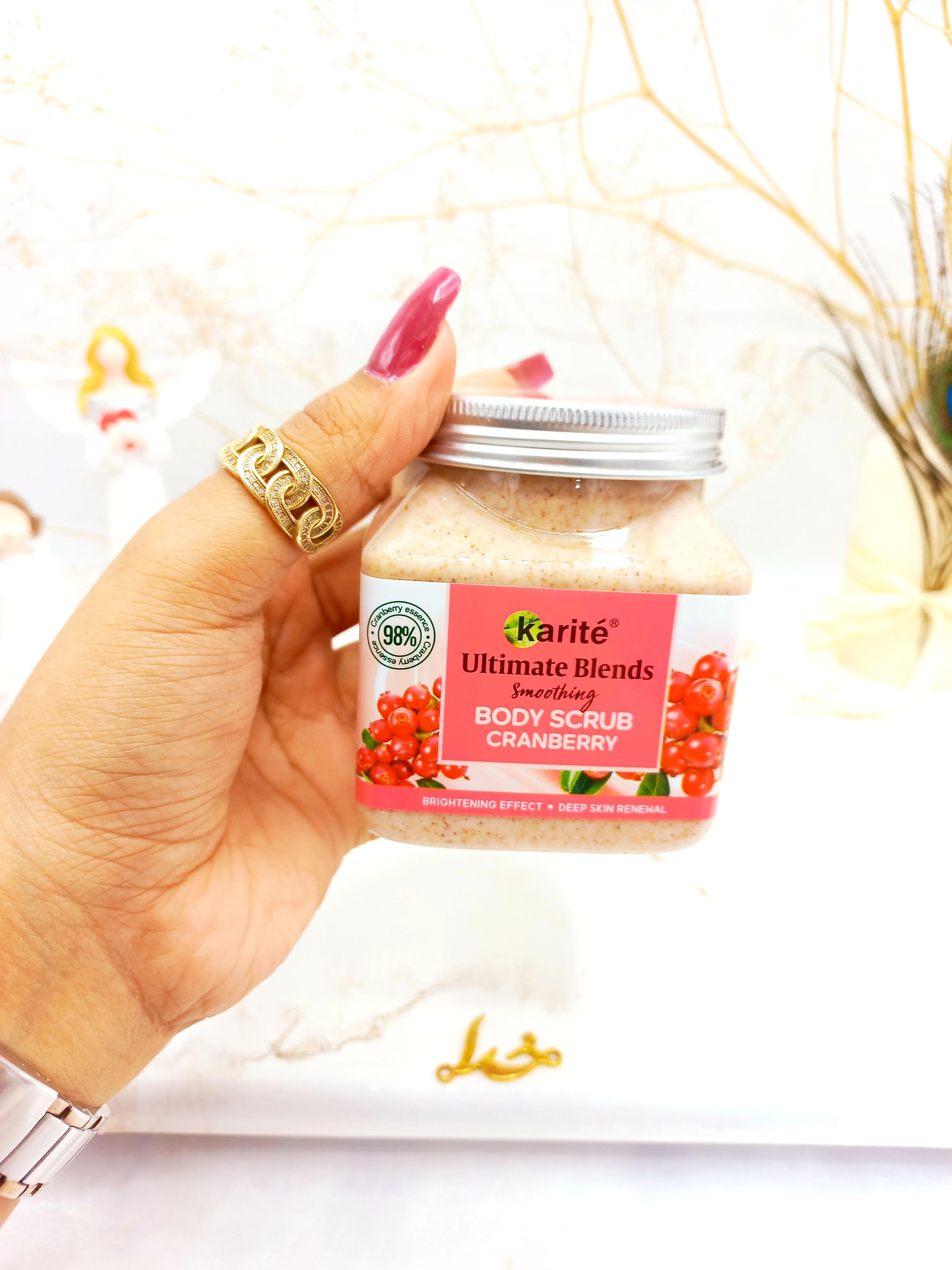 اسکراب شنی بدن کاسه ای زغال اخته 320میل کاریته karite