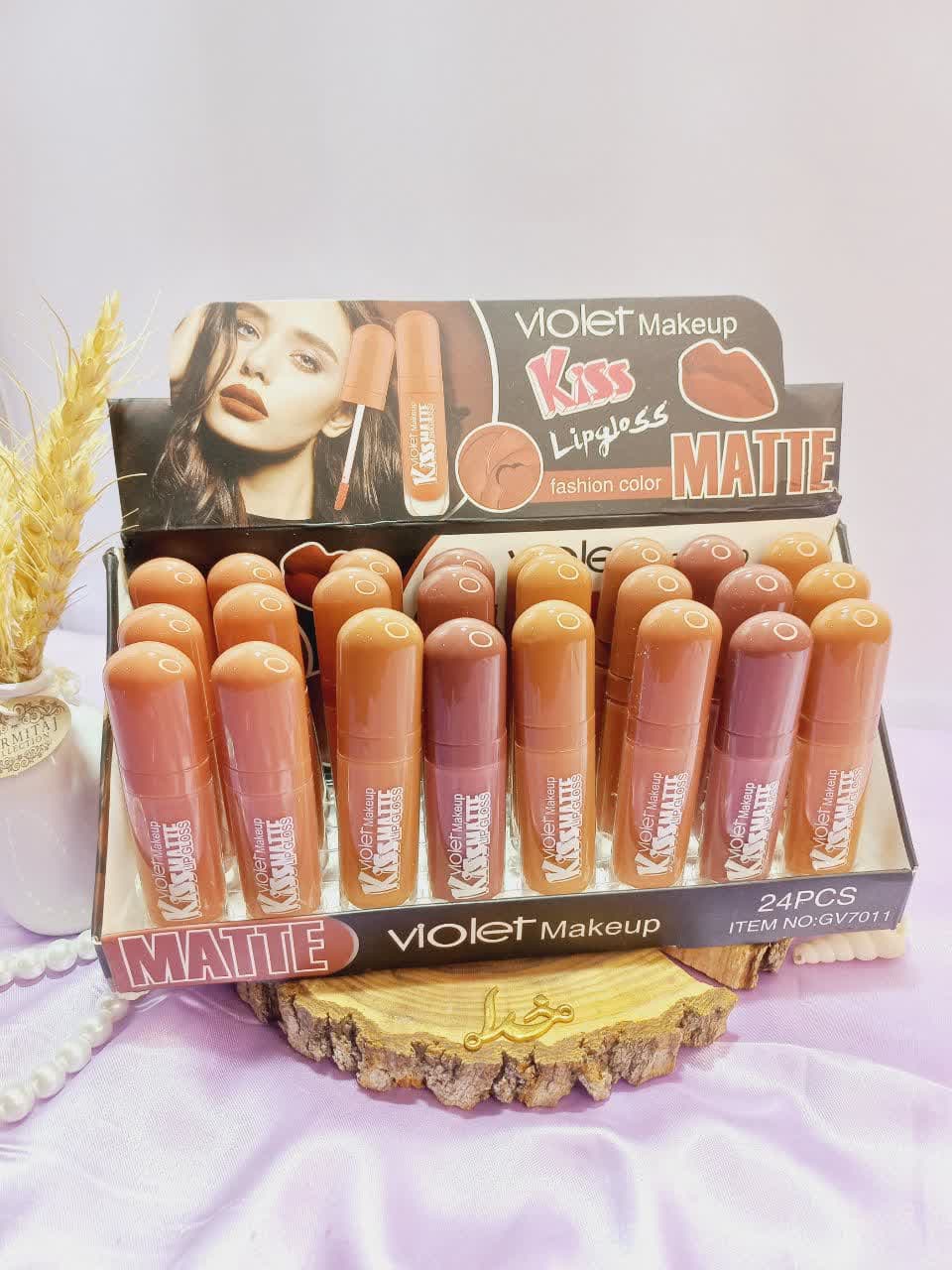 رژ لب مایع پرطرفدار ویولت VIOLET MAKEUP کد GV7011