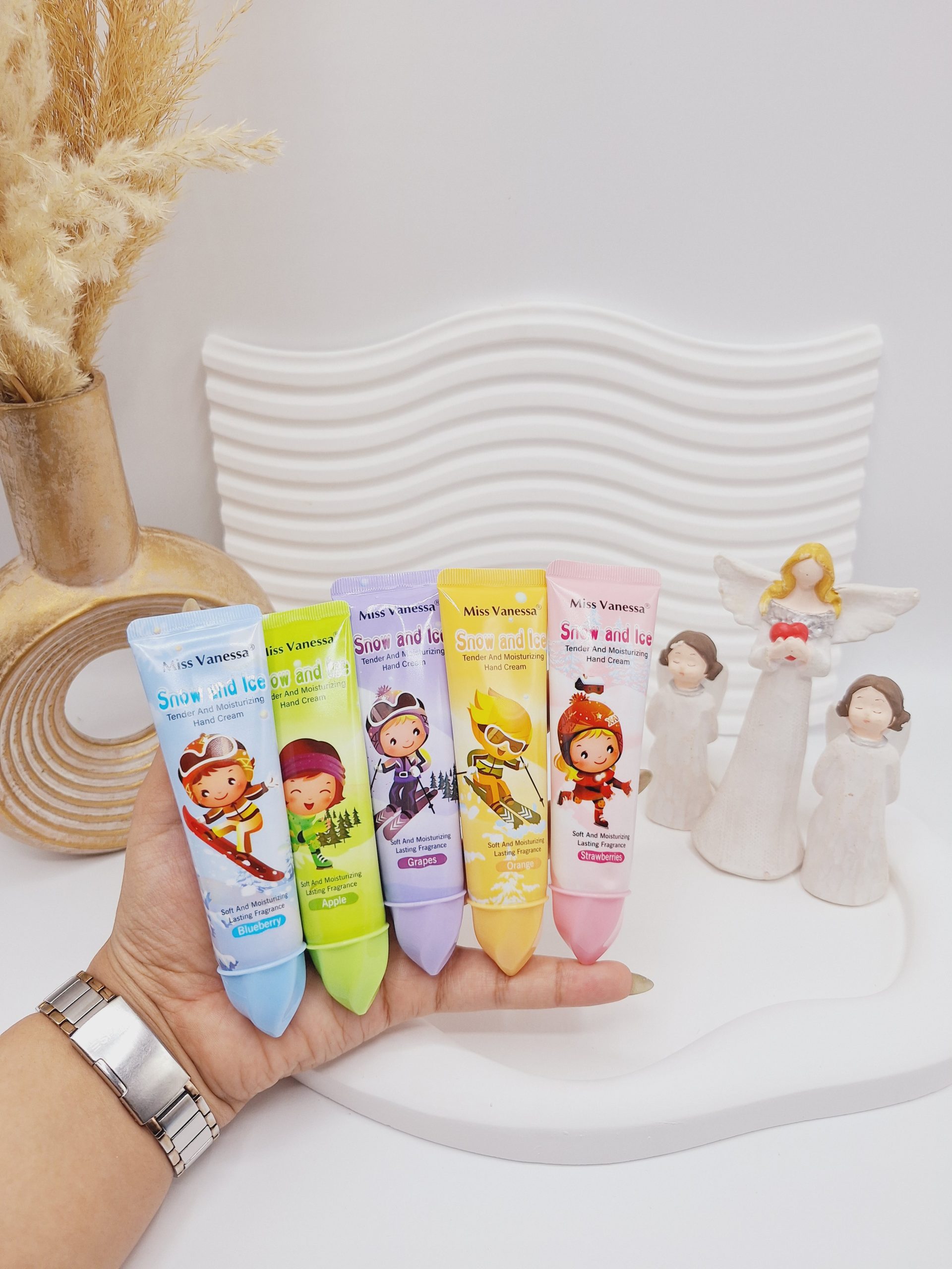 پک کرم دست 5 تایی پسر اسکیت سوار برند Miss Vanessa کد M7019