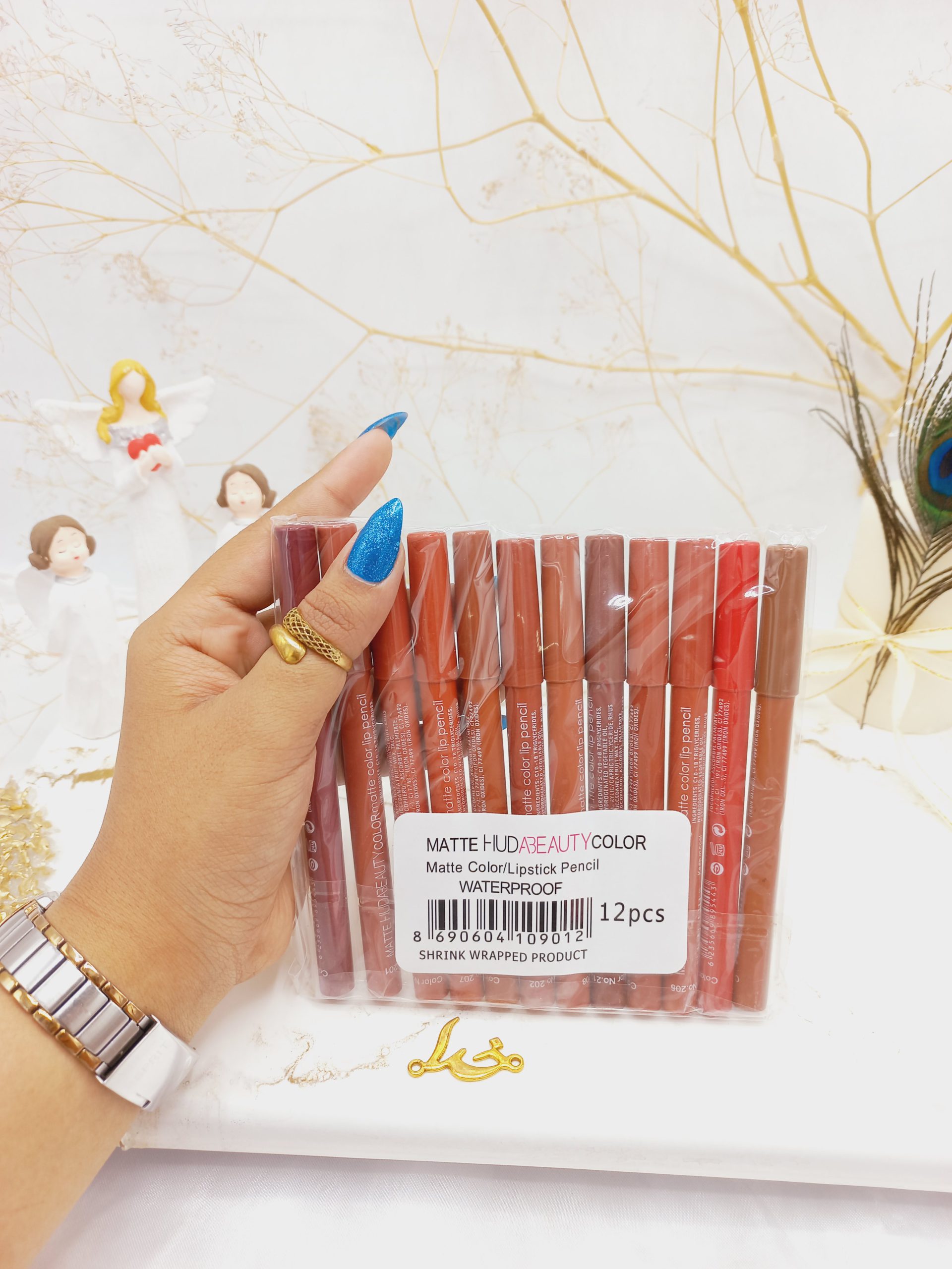 پک رژ مدادی 12 رنگ مات هدا بیوتی HUDABEAUTY
