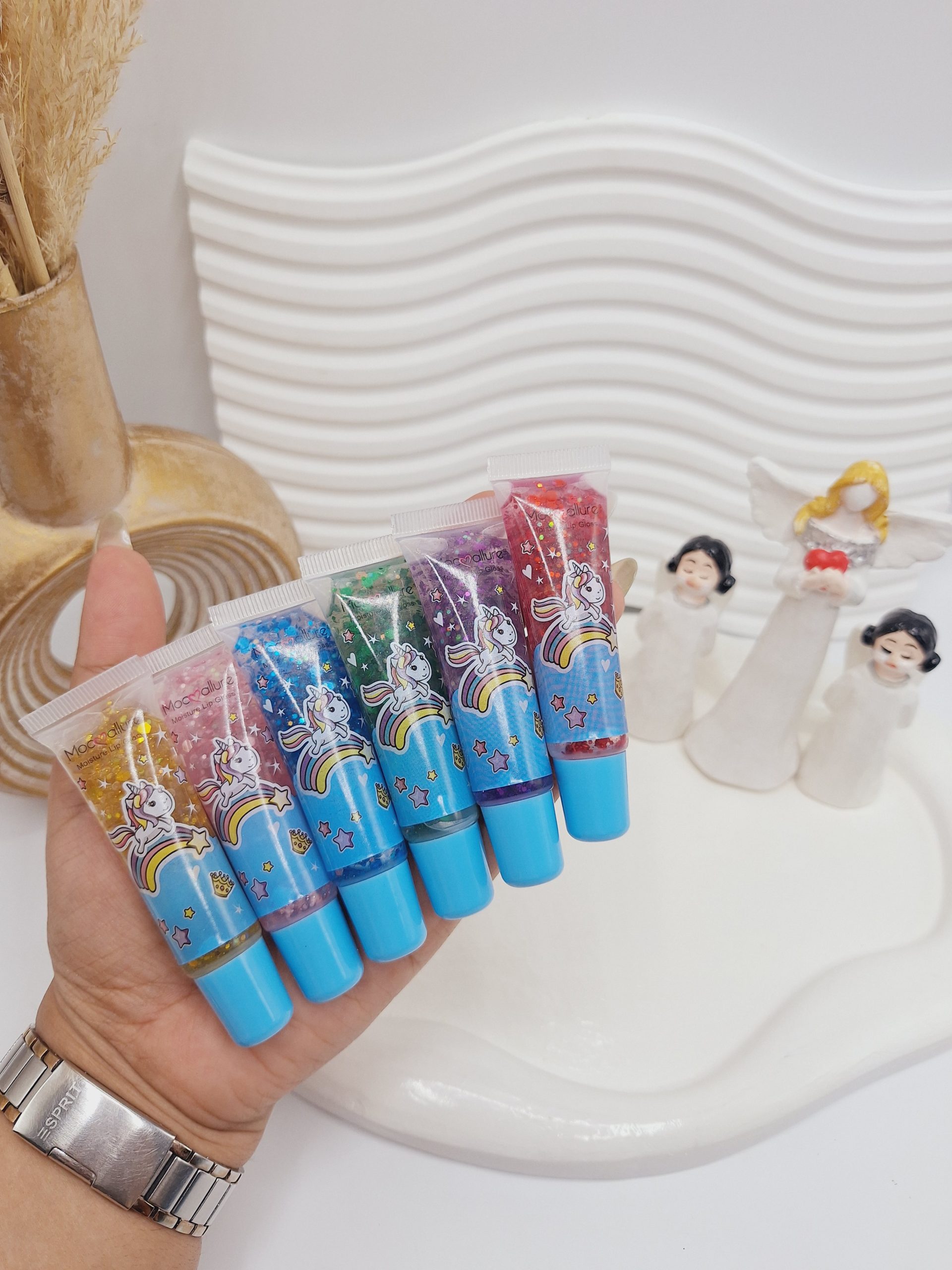 برق لب تیوپی گلیتری برند Moccallure کد 219