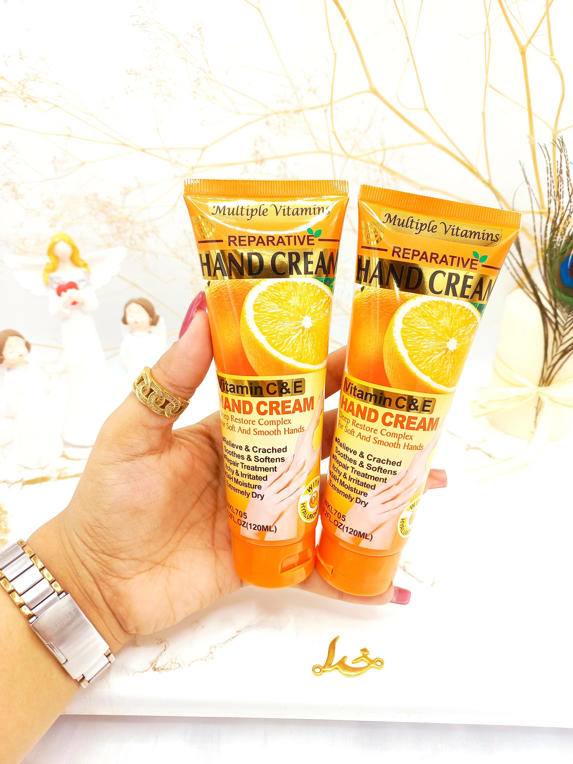 کرم مرطوب کننده و ترمیم کننده دست ویتامین C و E برند وکالی کد WKL705