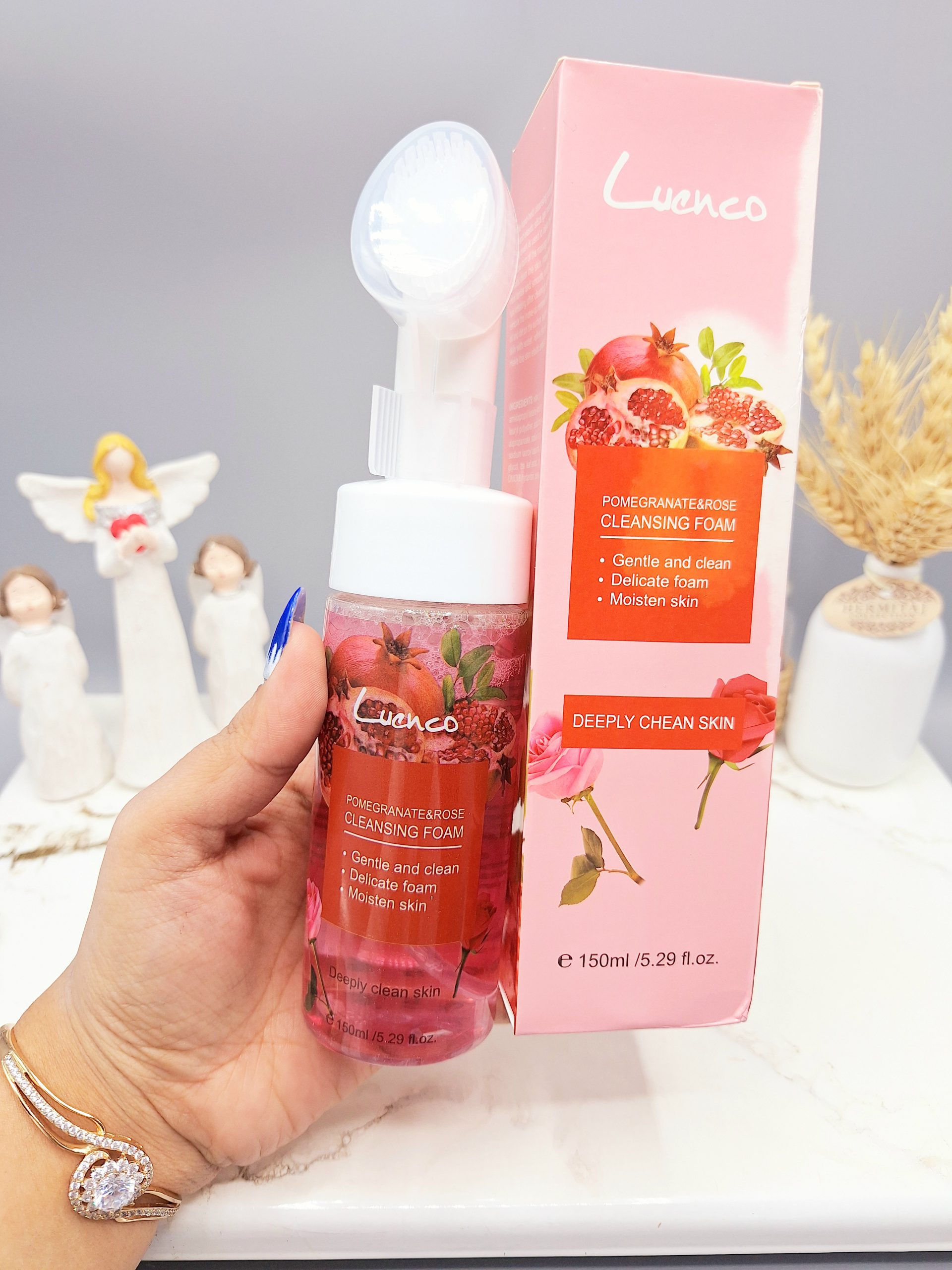 فوم شستشو براش دار مدل انار برند Luenco کد YS2307-8