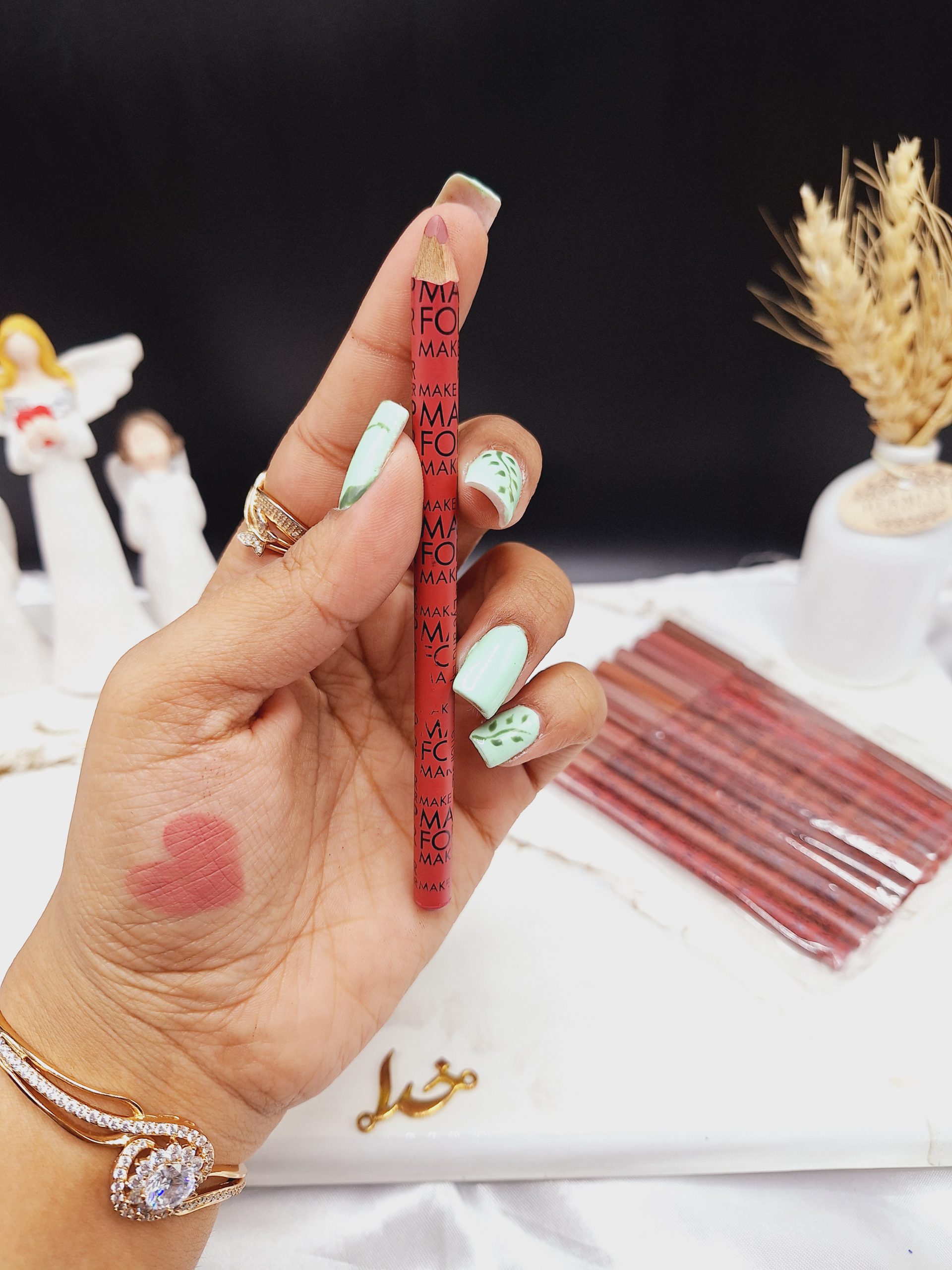 پک ۱۲ تایی خط لب مدادی فور اور FOR EVER