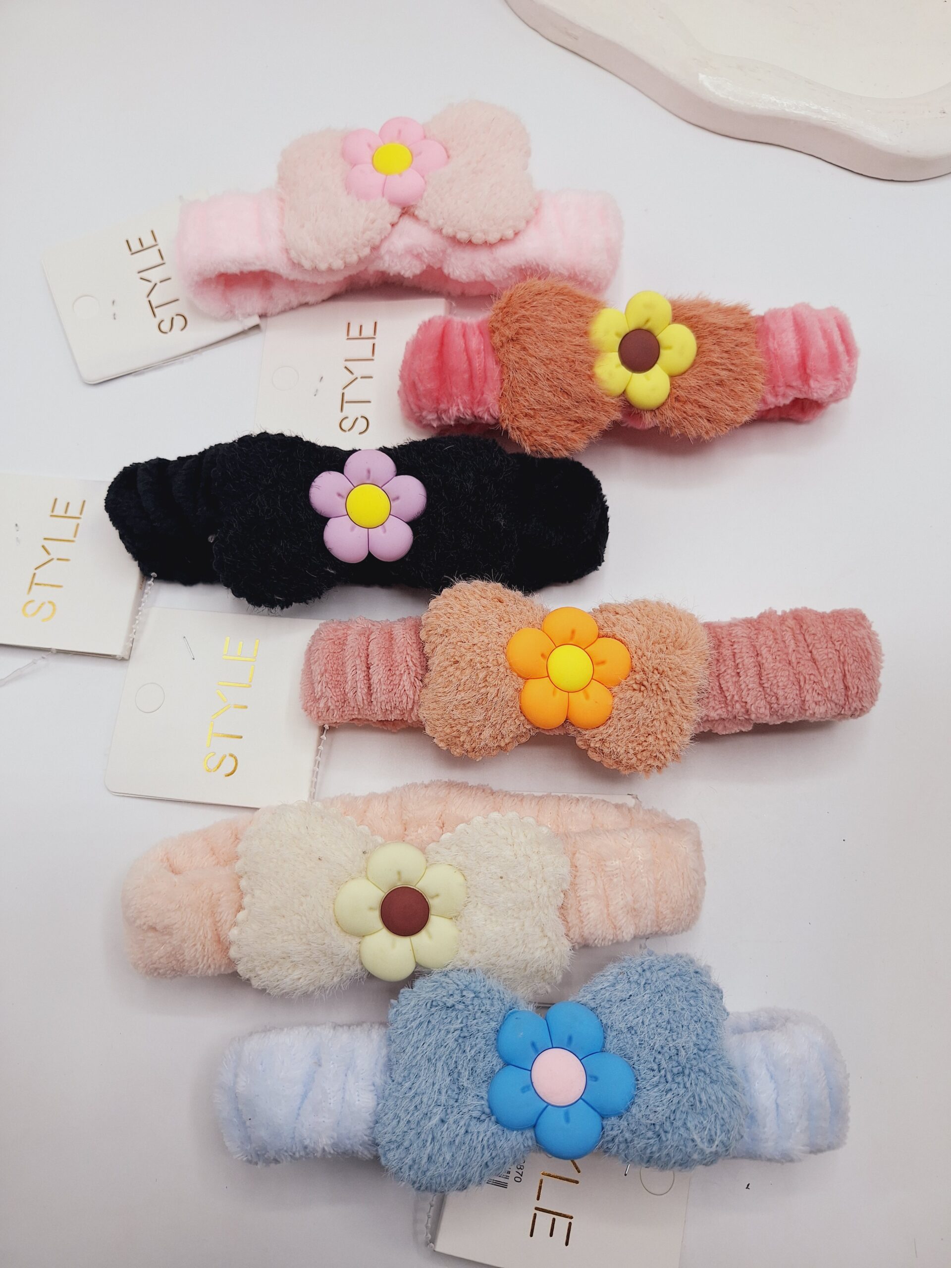 هدبند بچگانه طرح گل زیبا کیفیت خوب