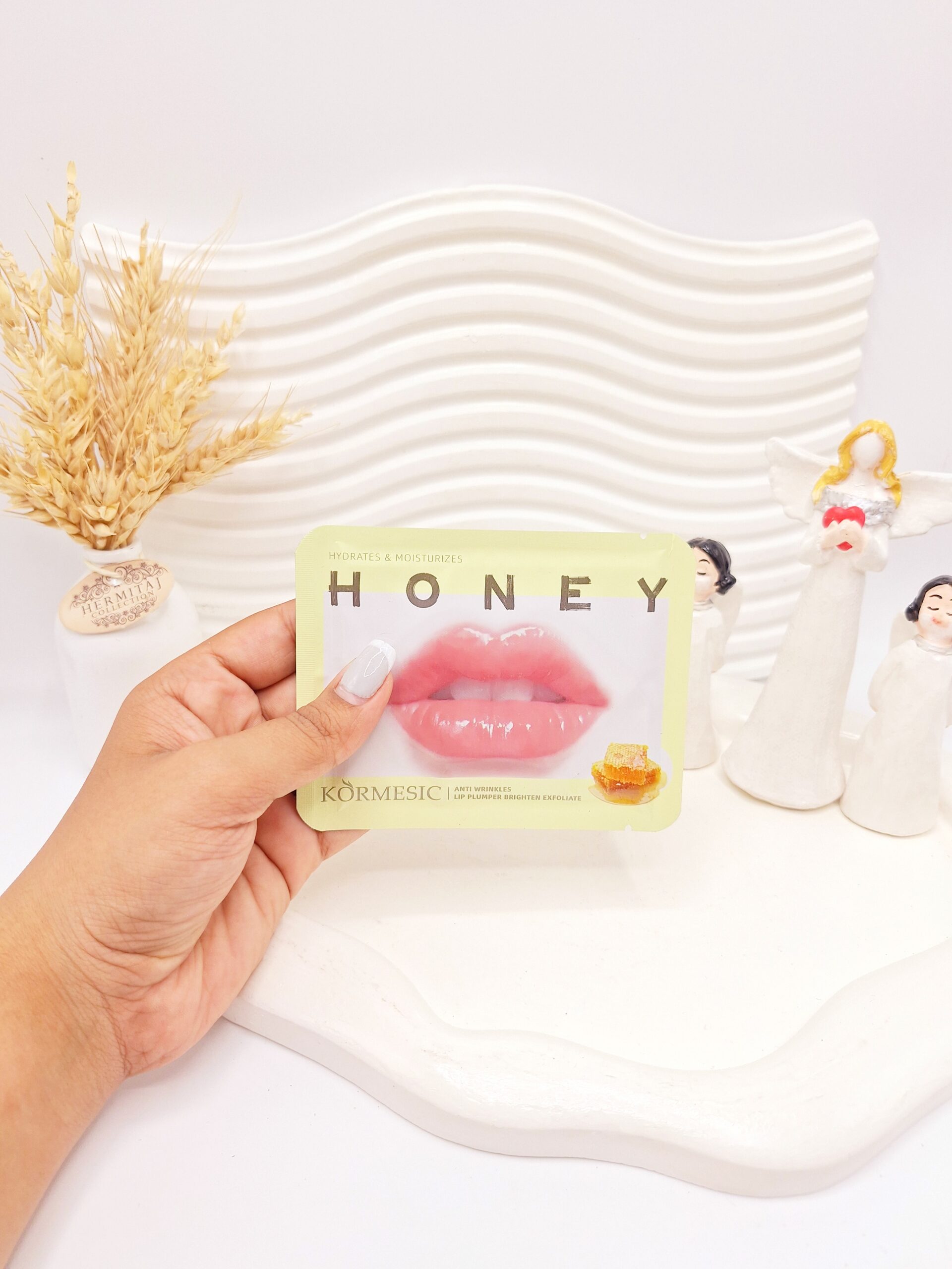 ماسک لب ورقه ای عسل KORMESIC کد 0856