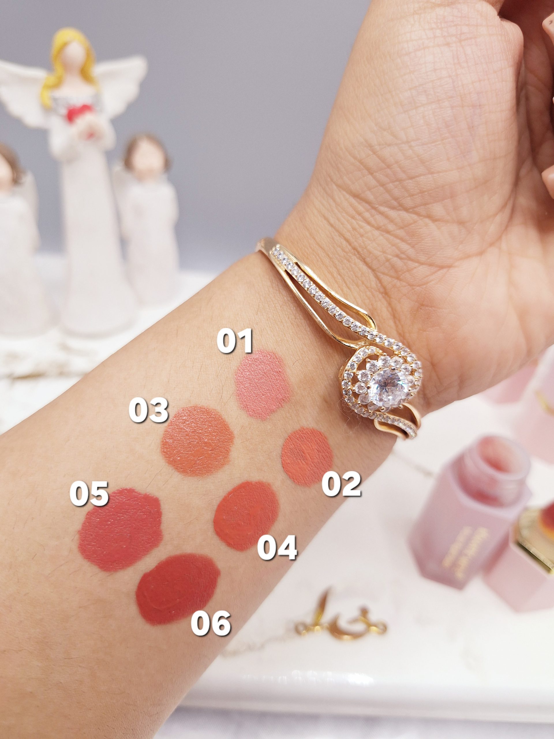 رژ گونه پد دار پرطرفدار برند ROMANTIC MATTE کد 3989