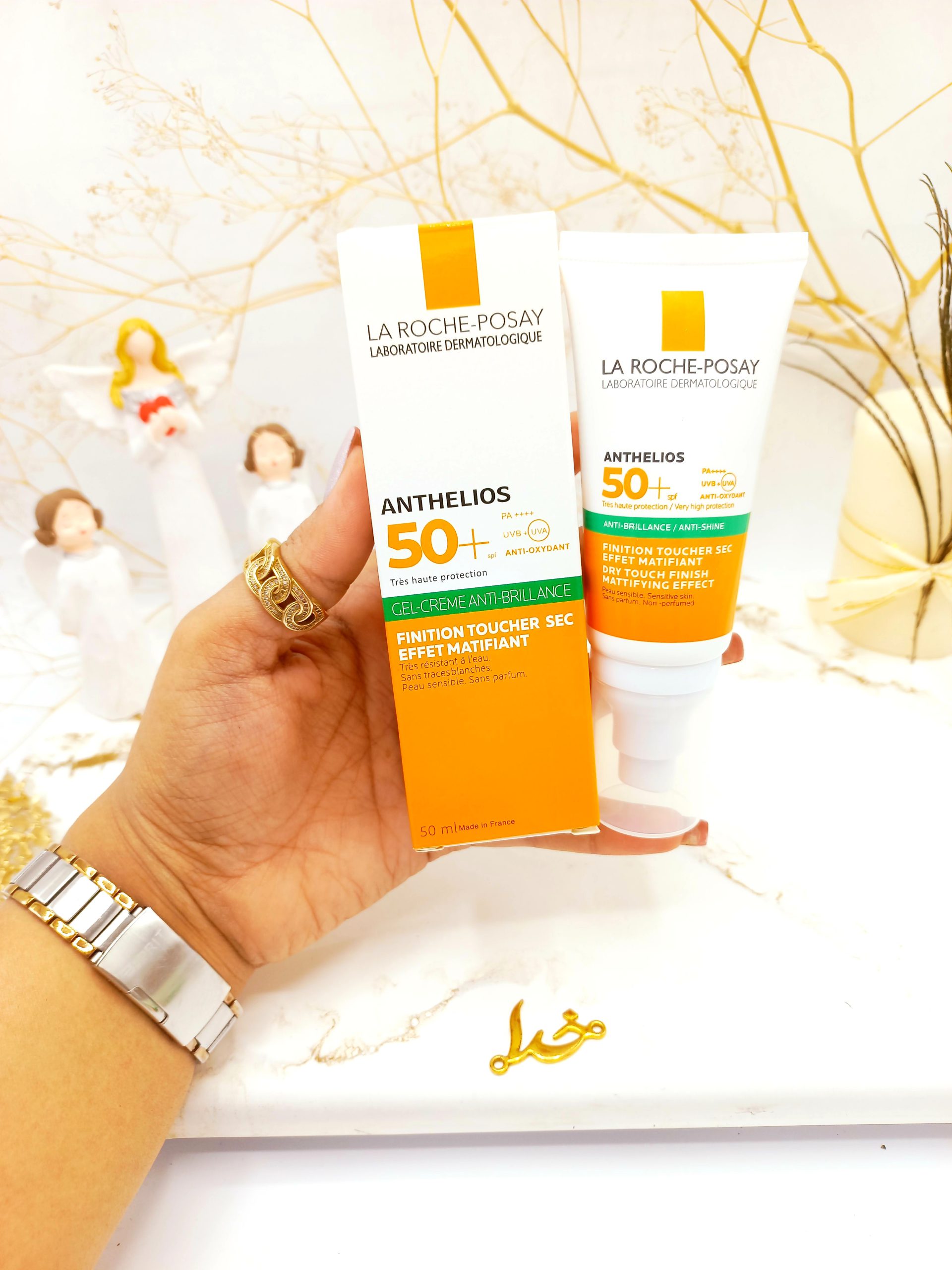 کرم ضدآفتاب بی رنگ مخصوص پوست چرب و مختلط و مستعد جوش لاروش پوزای SPF50  کد 6430