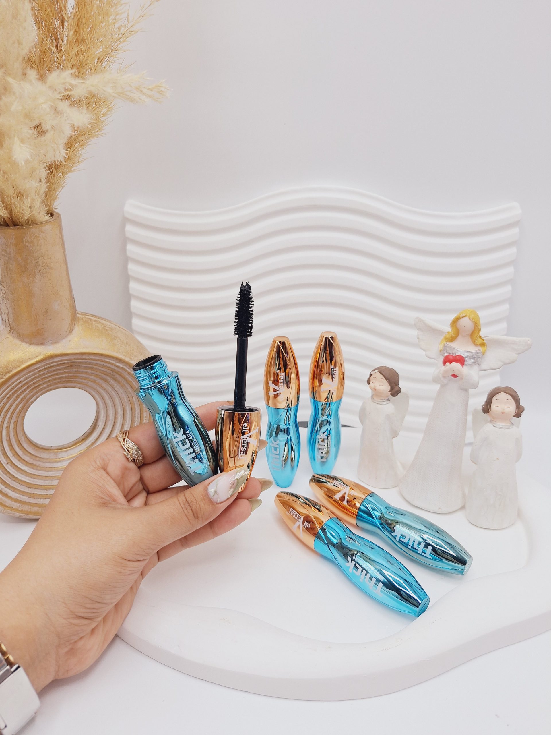 ریمل حجم دهنده و بلند کننده Versai مدل Thick کد JM614