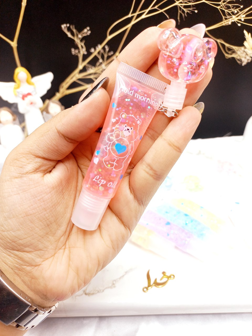 لیپ گلاس شاینی آویزدار هولد مورنینگ  Hold morning کد HL5433