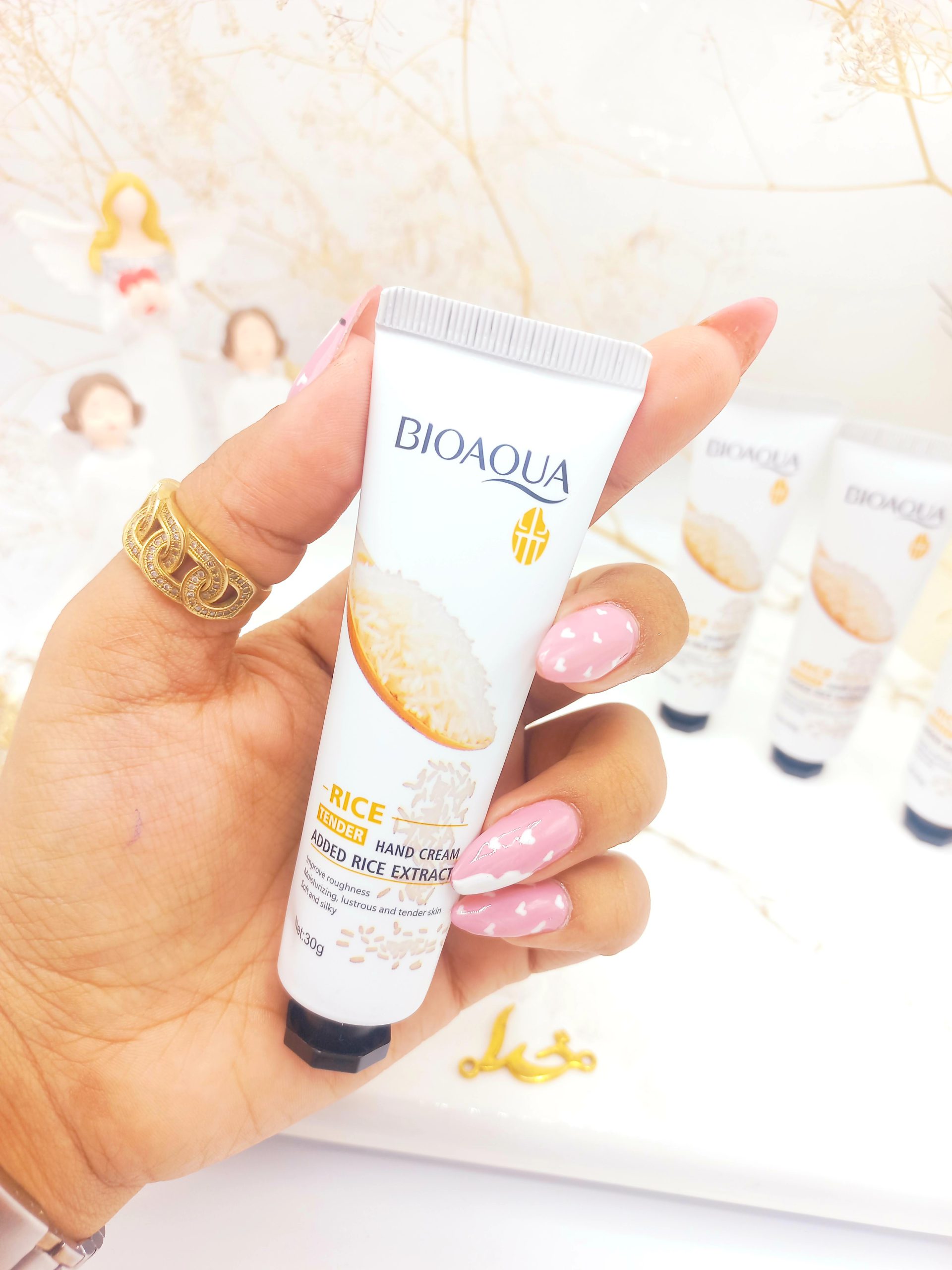 کرم دست تیوپی برنج 30 گرم بیوآکوا BIOAQUA کد BQY1535