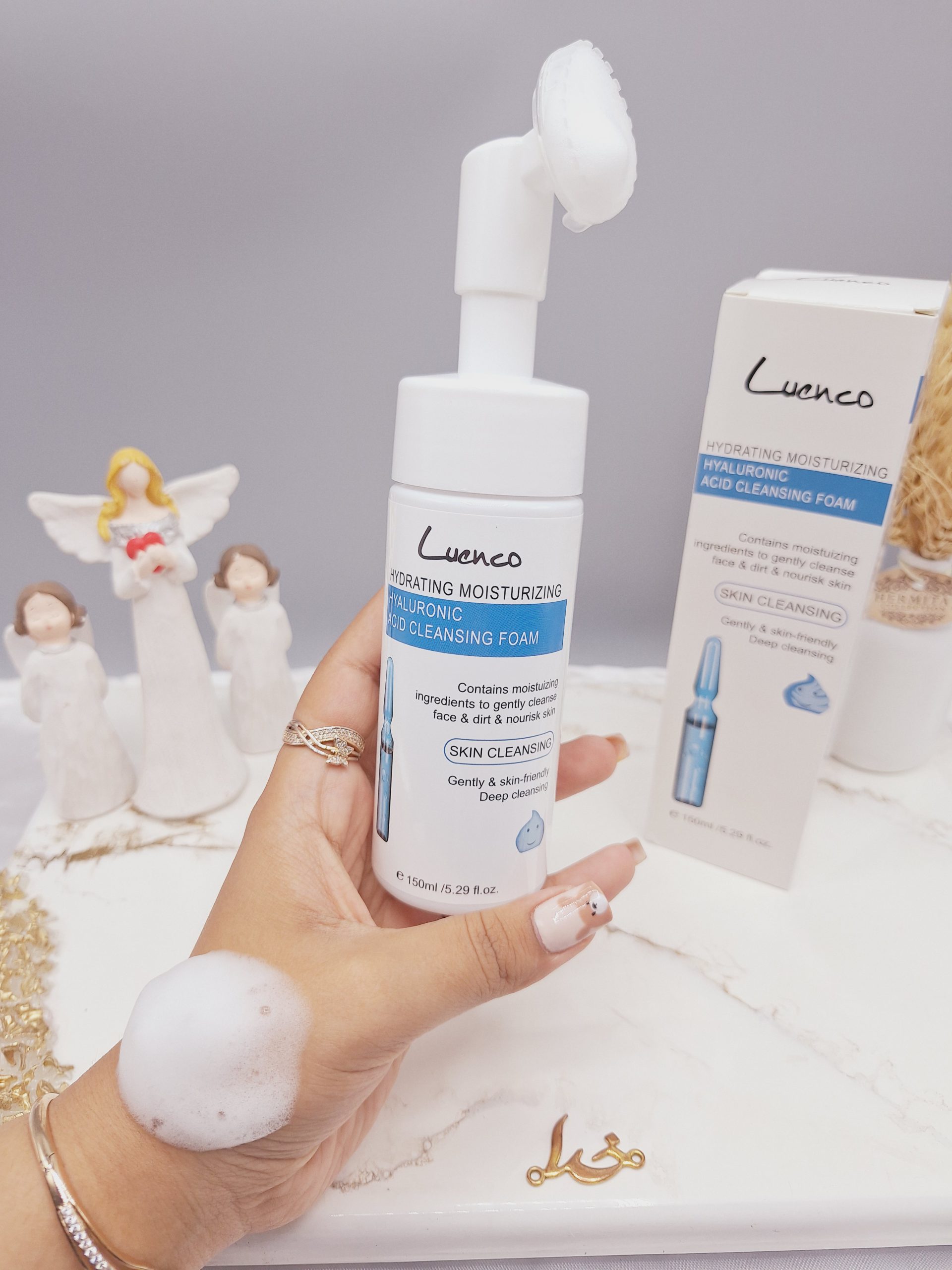 فوم شستشو کف دار صورت براش دار هیالورونیک اسید برند Luenco کد 2307_7