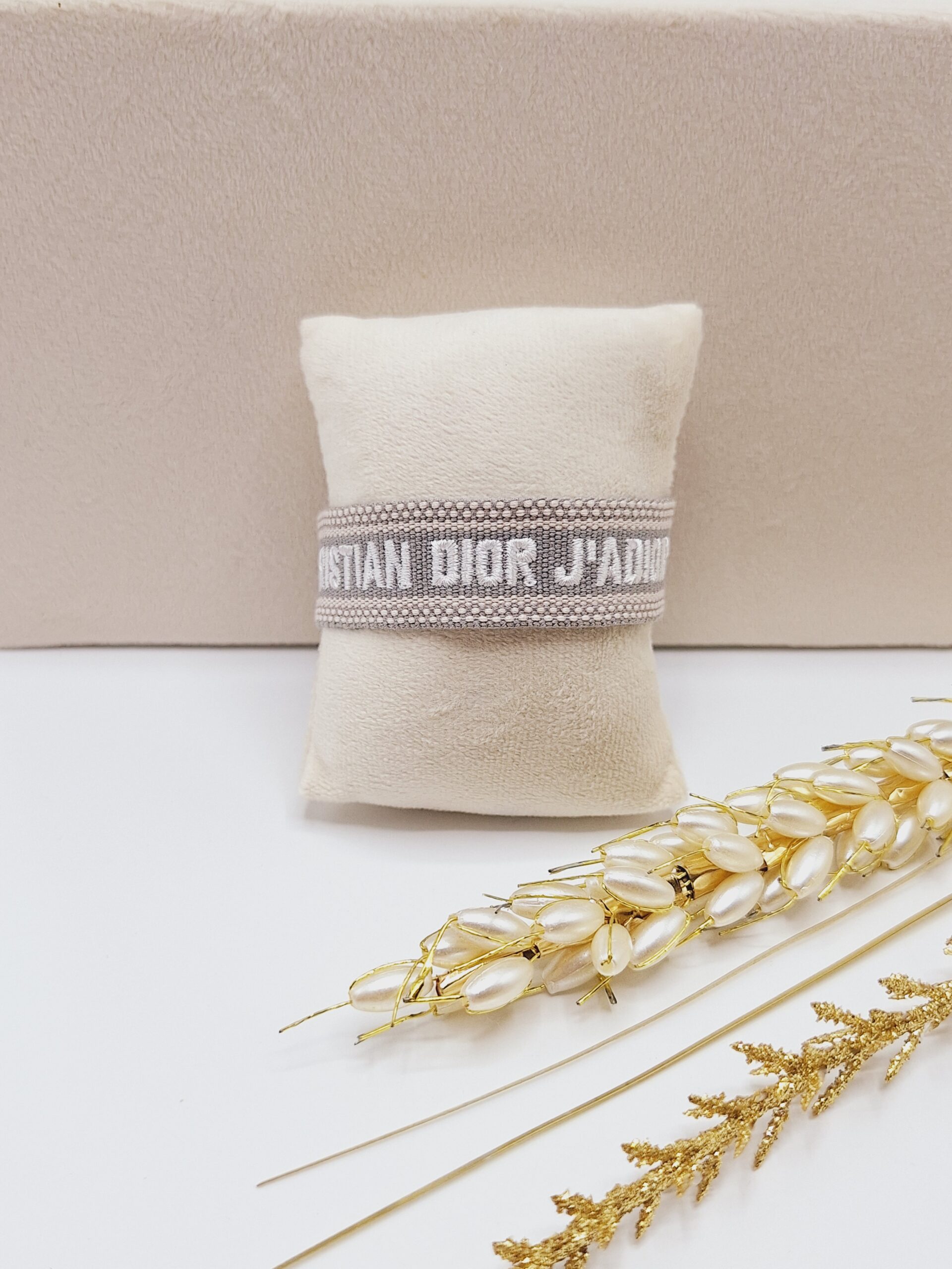 دستبند پارچه ای CHRISTIAN DIOR (رنگ طوسی)