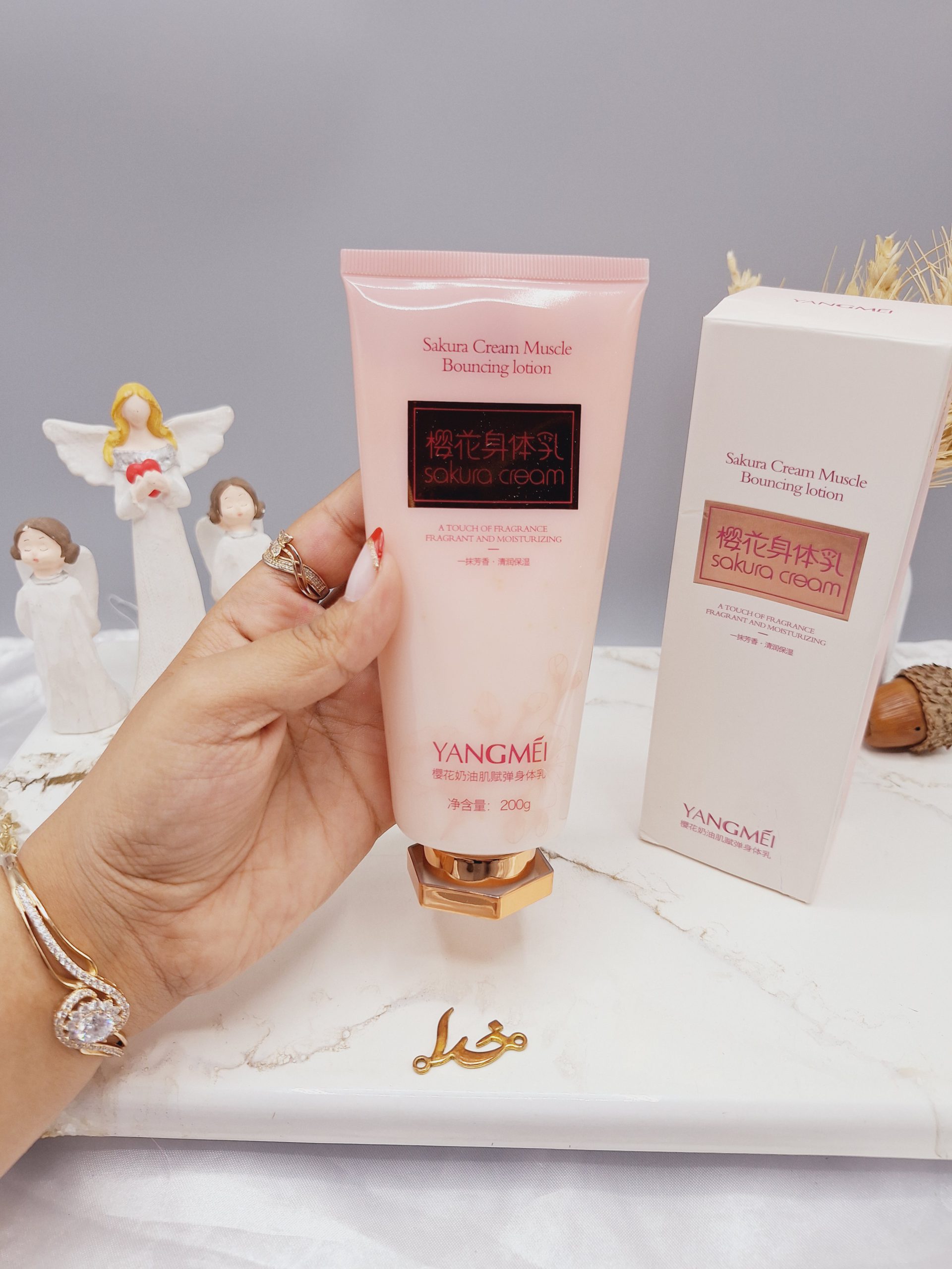 لوسیون بدن روشن کننده یانگمی YANGMEI کد YM8865