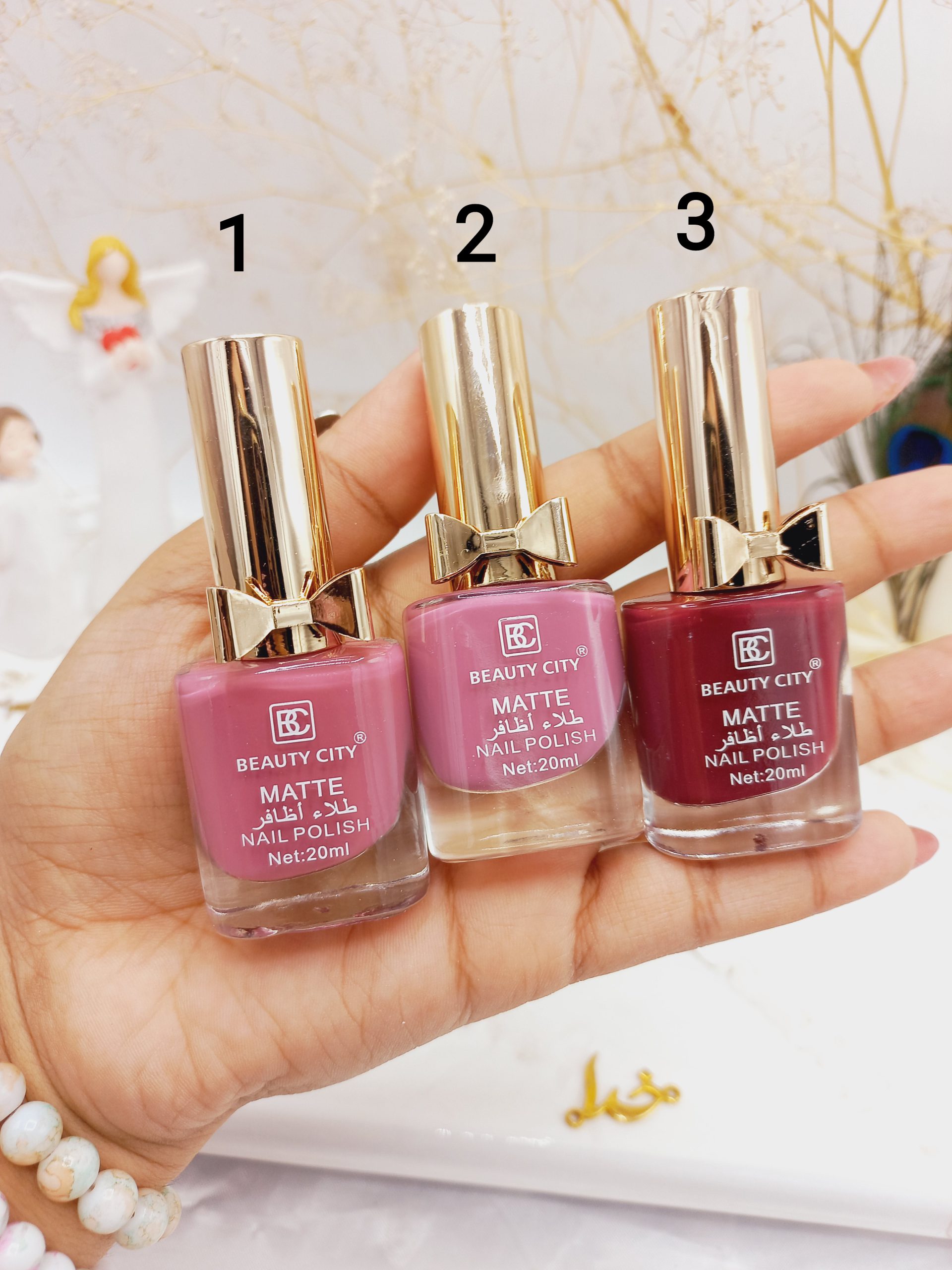 لاک پرطرفدار پاپیونی رنگی مات برند بیوتی سیتی BEAUTY CITY کد XU0047