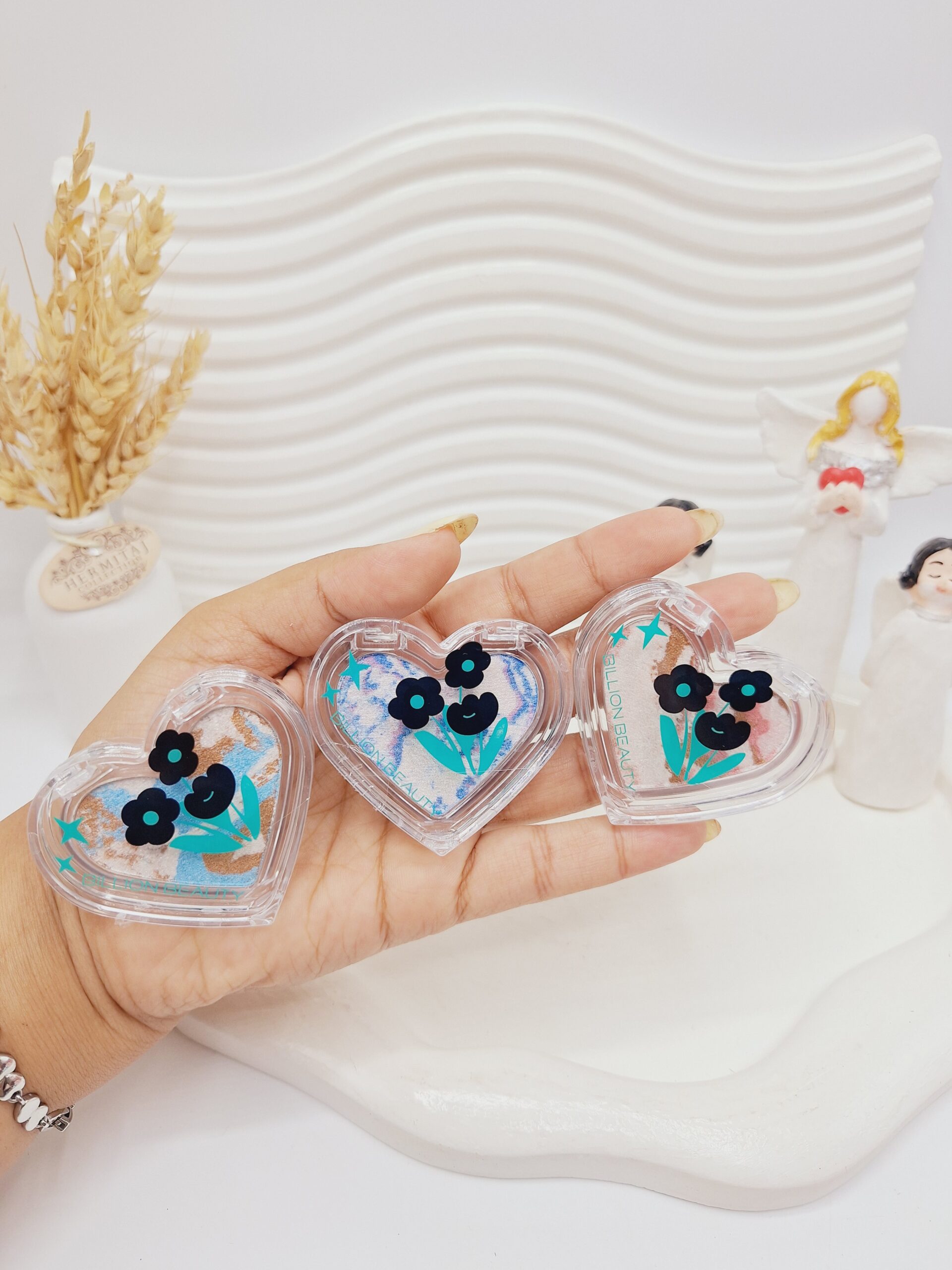 هایلایتر دو رنگ طرح قلب و گل برند BILLION BEAUTY کد 10078