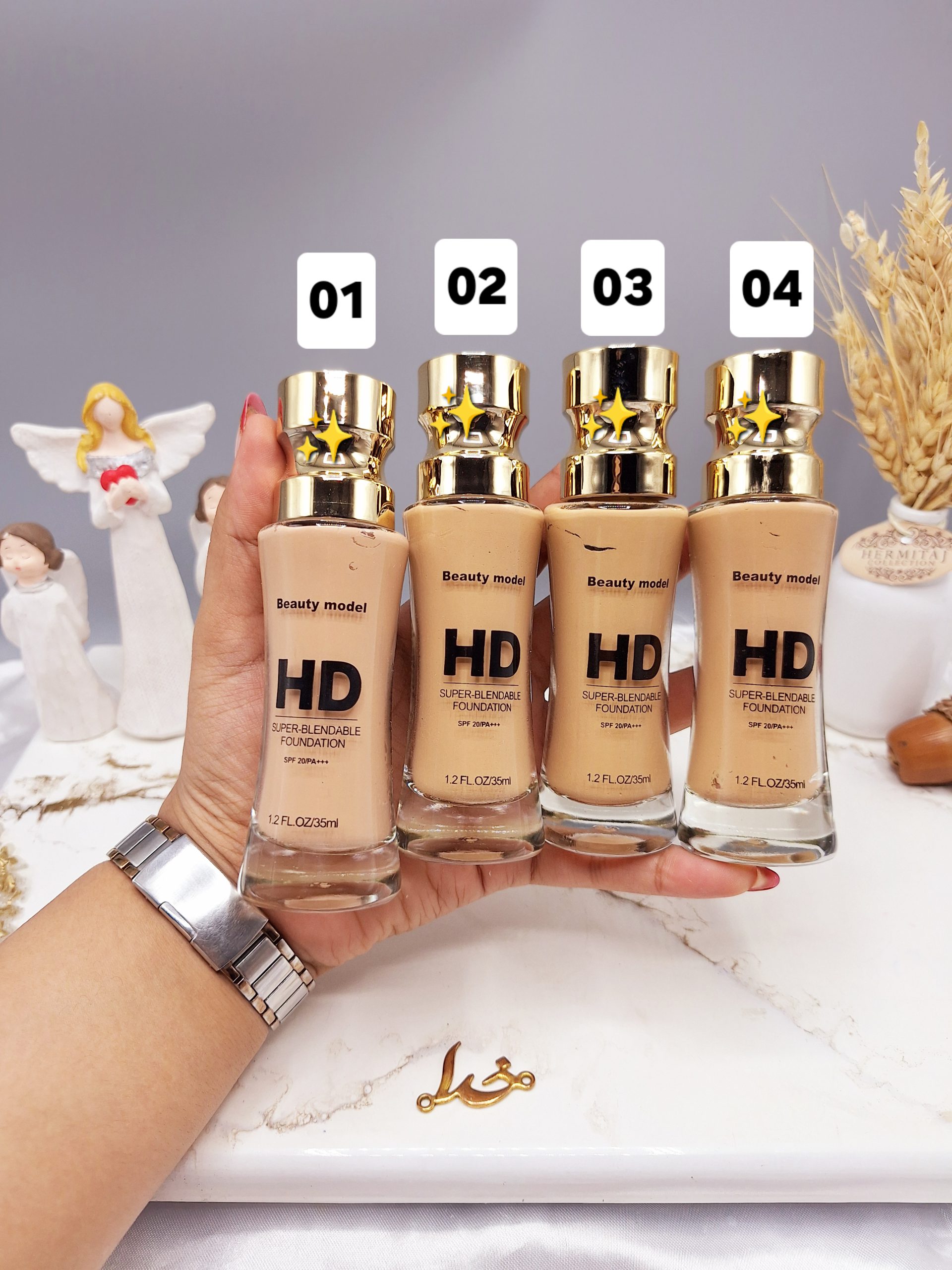 کرم پودر شیشه ای بیوتی مدل دارای  آنتی اکسیدان HD درب طلایی کد BM2310