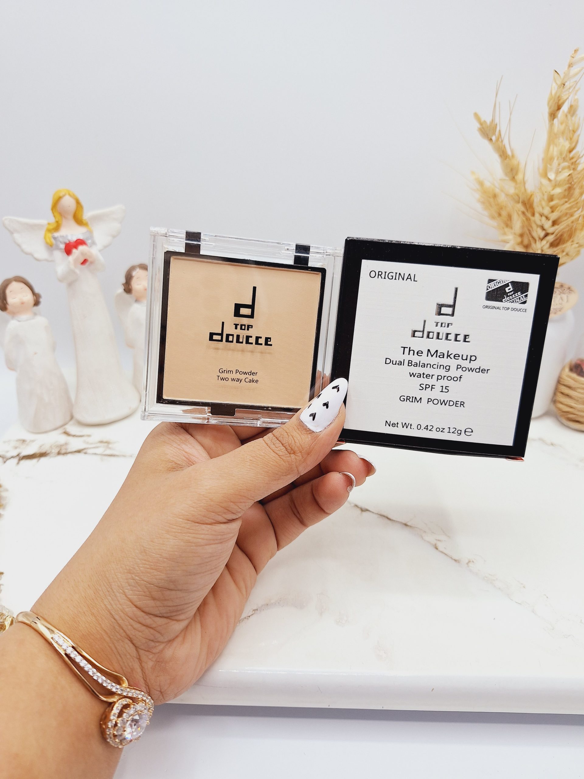 پنکک بادوام برند دوسه DOUCCE پوشش دهندگی  فوق العاده مناسب گریم کد 66001