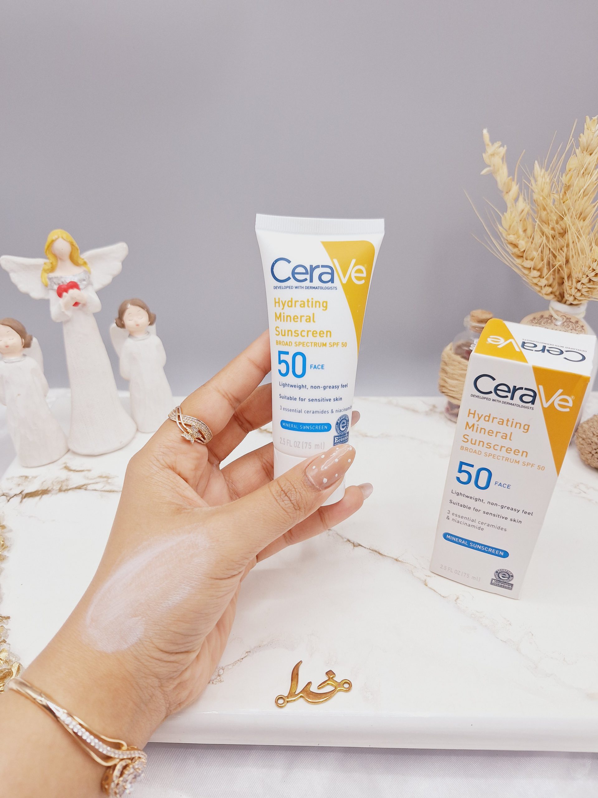 ضد آفتاب Spf 50 ساخت فرانسه برند Cera Ve (های کپی درجه 1) اماراتی کد 4118