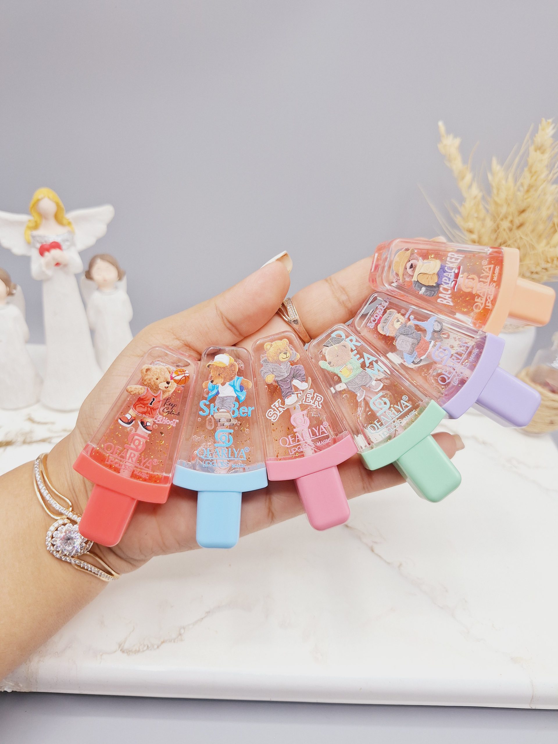 برق لب شاین طرح خرس قهرمان برند MAGIC LIPGLOSS کد NO:QE7183-A