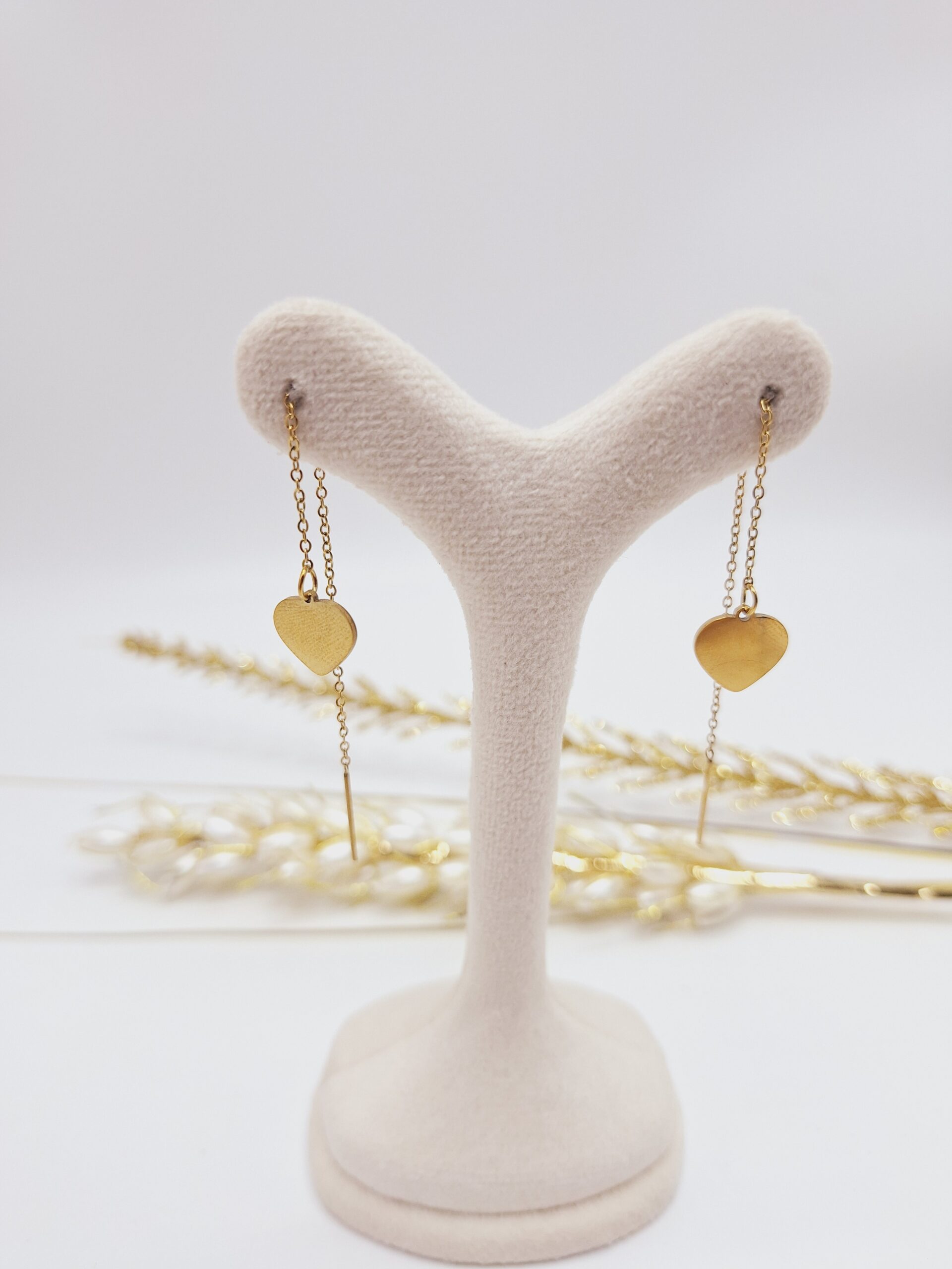 گوشواره بخیه ای طرح قلب ساده (طلایی)