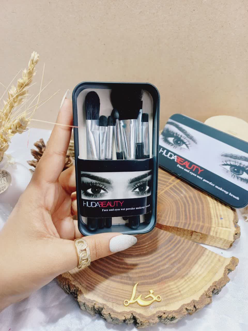ست براش هشت تیکه هدی بیوتی HUDA BEAUTY قوطی فلزی |فروش عمده