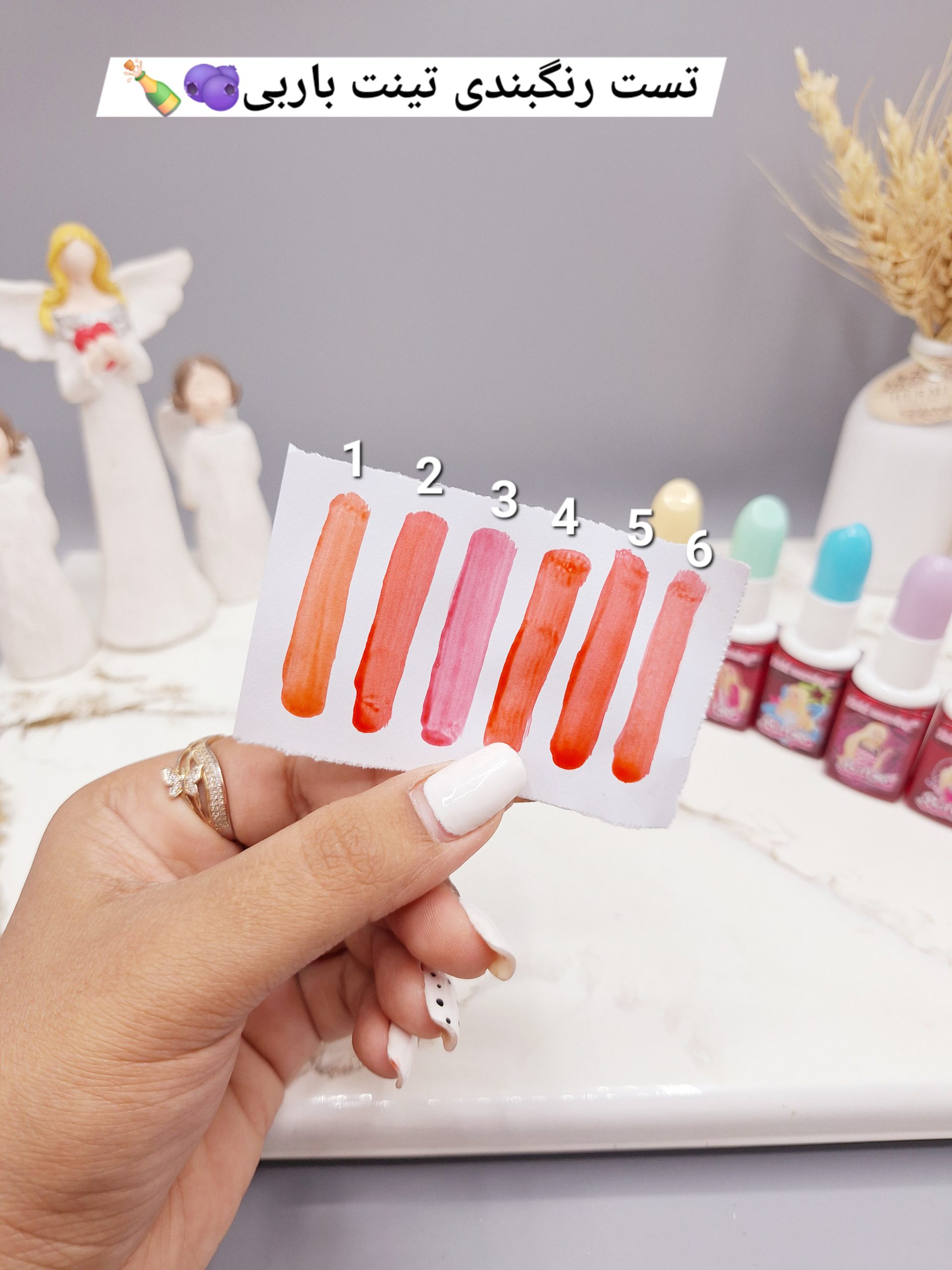 تینت مدل رژ طرح باربی استوانه ای برند Hold morning کد NO:HL5577