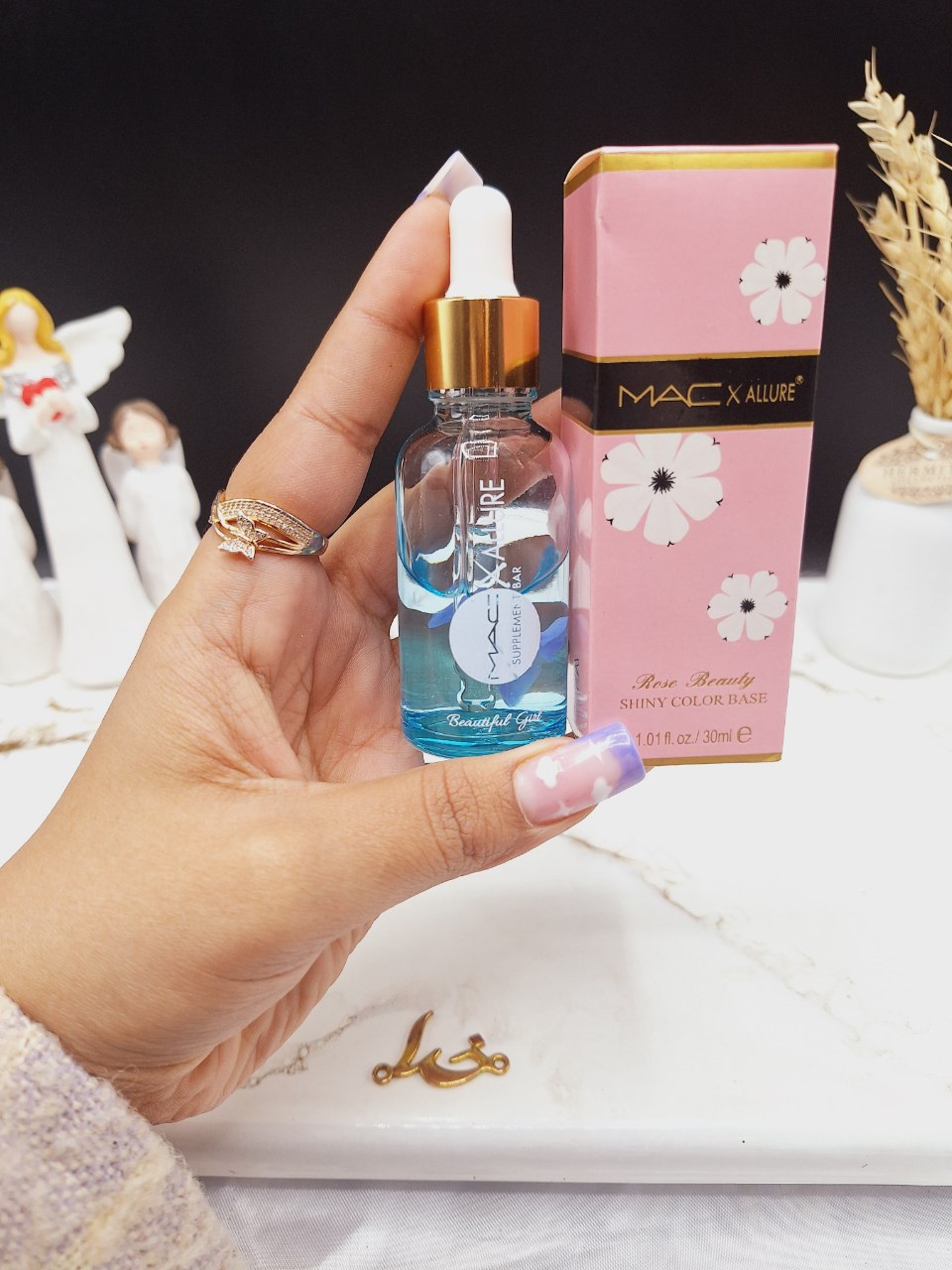 سرم آبرسان و مرطوب کننده (آبی)