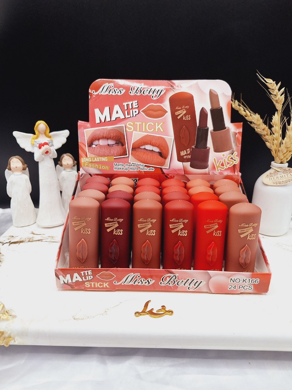 پک‌ 6عددی رژ جامد مات طرح لب برند میس بیوتی Miss Betty کد K166