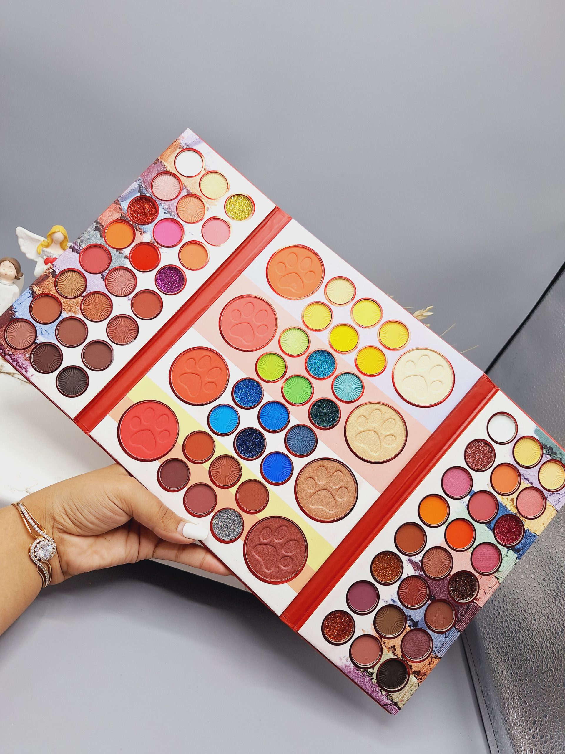 پالت سایه چشم 80 رنگ دخترانه فشن فوق العاده زیبا و با کیفیت کد 2350