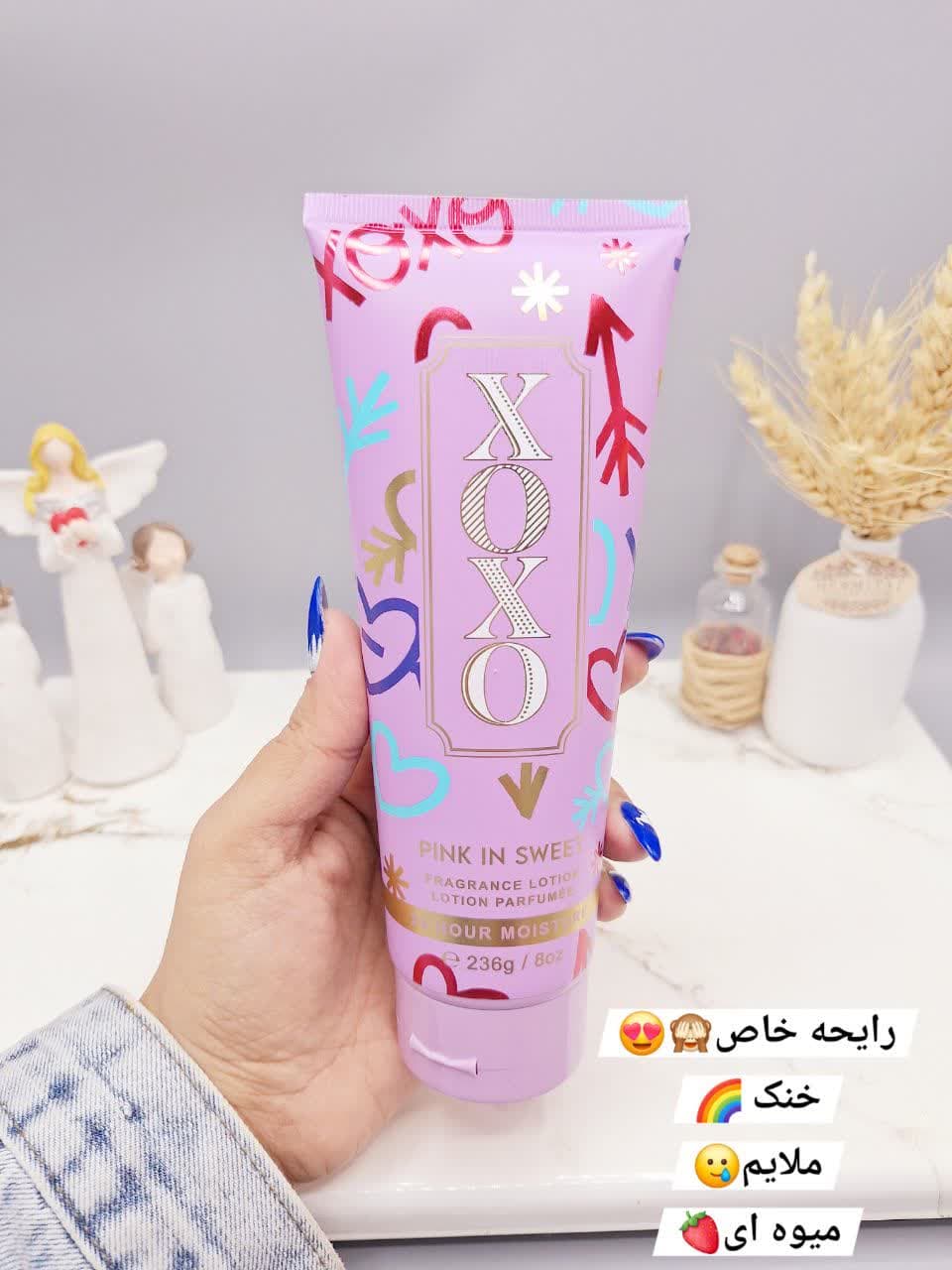 لوسیون عطری قلبی فوق العاده خوشبو و آبرسان برند PINK IN SWEET حجم 236 گرم مدل XOXO کد 7498