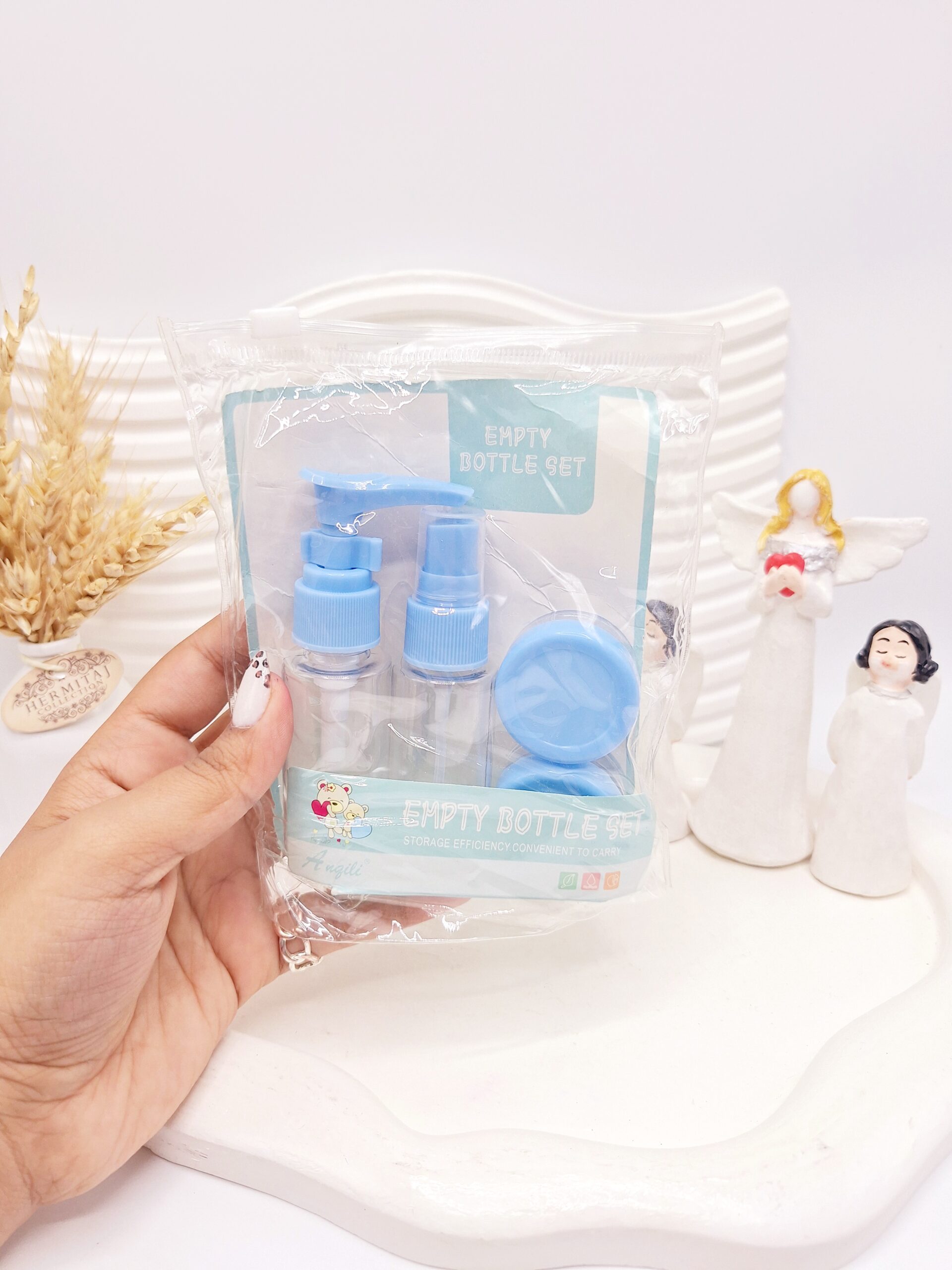 ست مسافرتی 4 عددی کد 0143