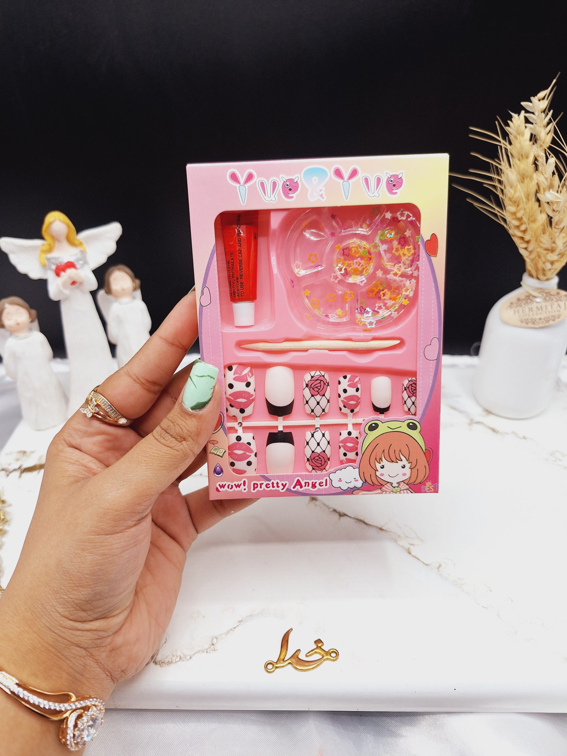 پک چسپ و ناخن و گلیتر تزئینی ناخن  بچگانه کد 2967