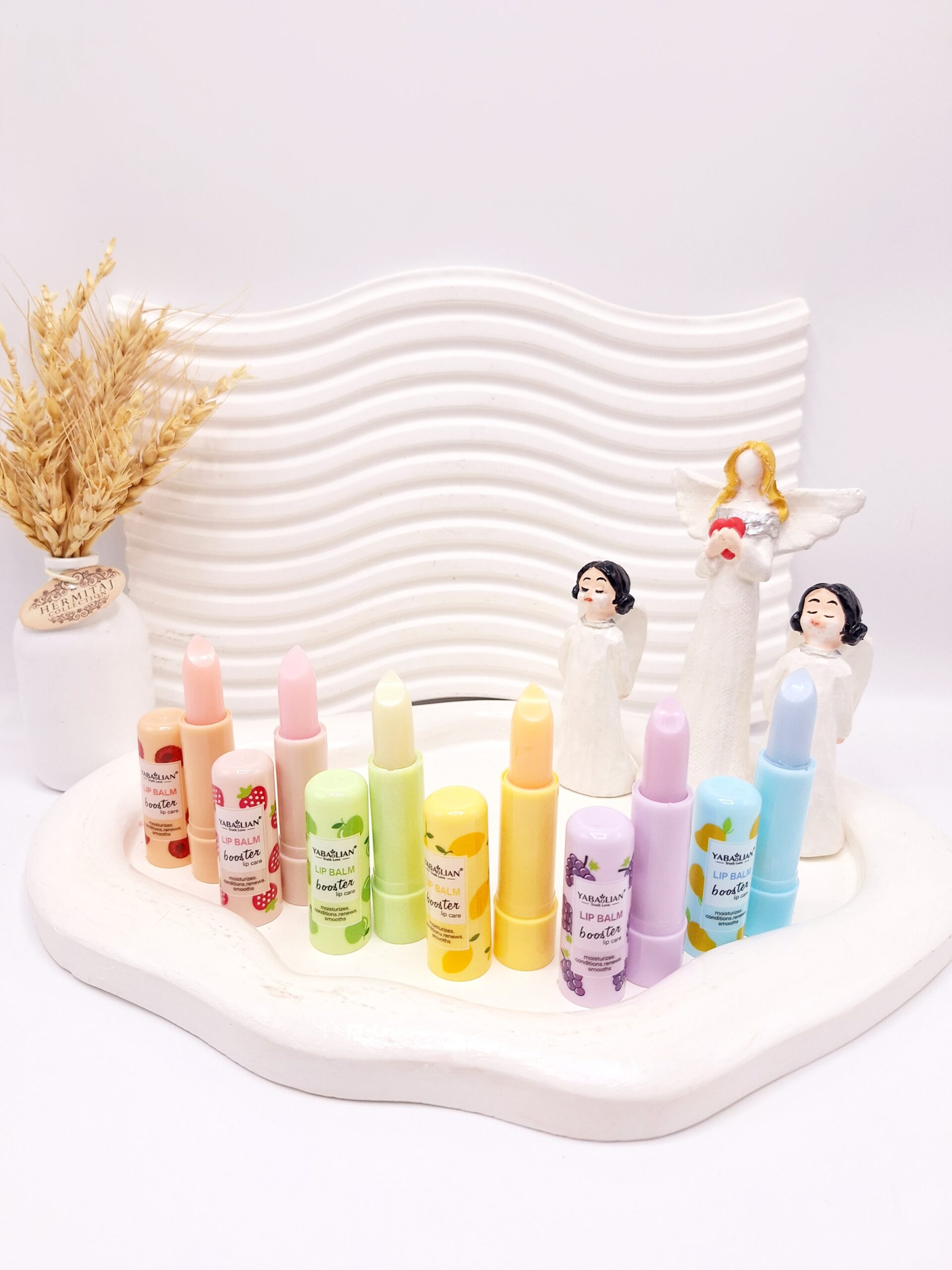 بالم لب پوکه میوه ای خوشبوو کد 4005