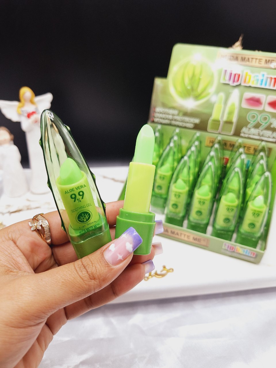 بالم لب 99٪ آلوئه ورا هدا مات می HUDA MATTE ME کد 35005