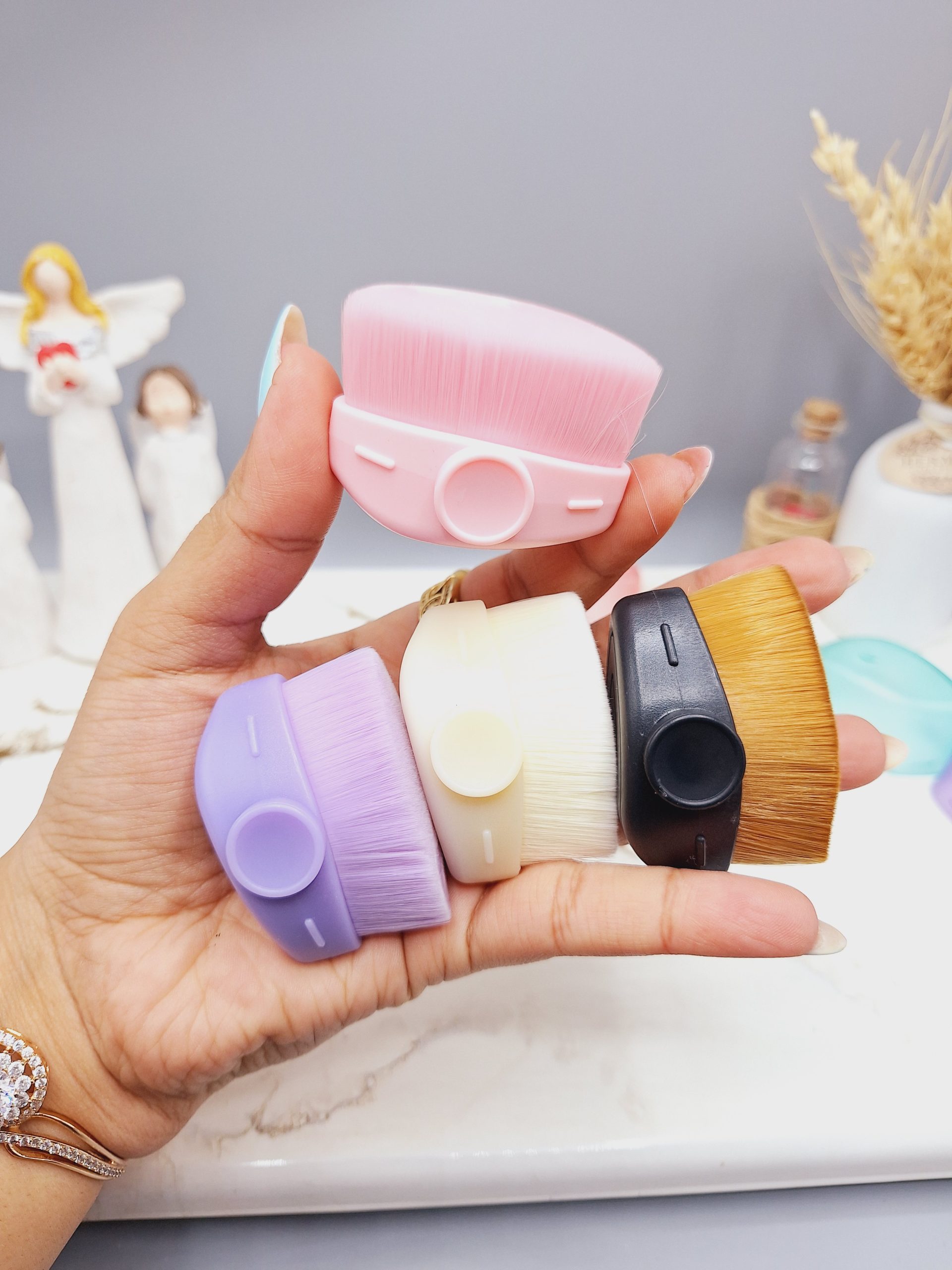 براش رژ گونه مدل اتو محافظ دار