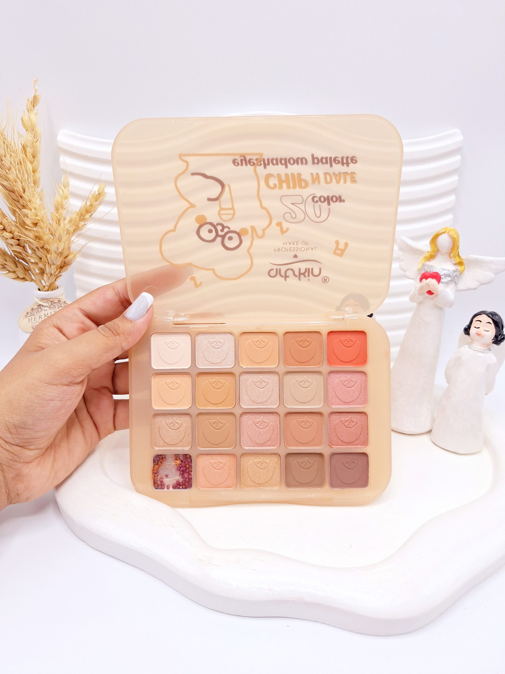 پالت سایه بیست رنگ خرسی آرت اسکین کد 977044