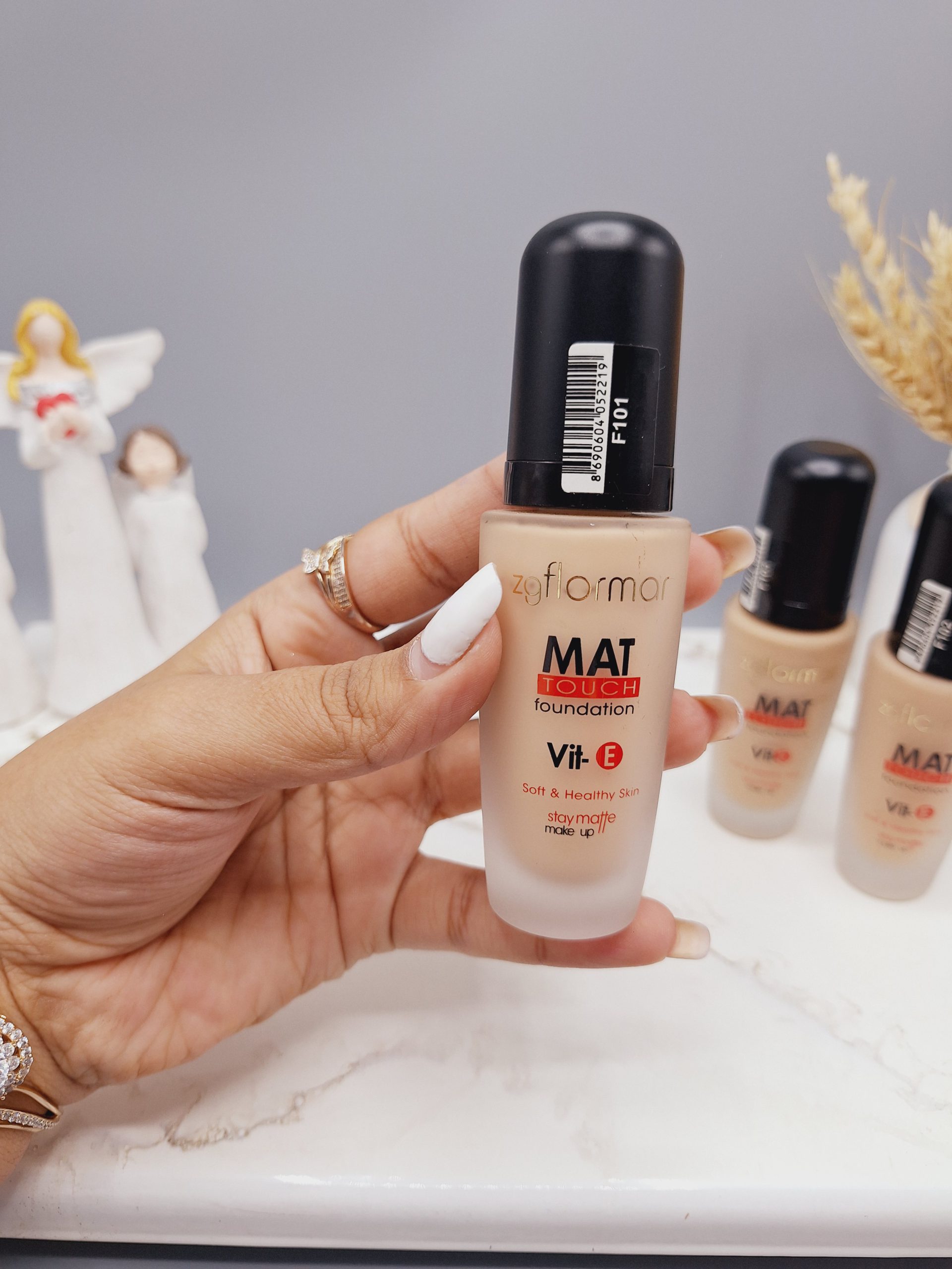 کرم پودر فلورمار مدل مات matt series flormar کد F102