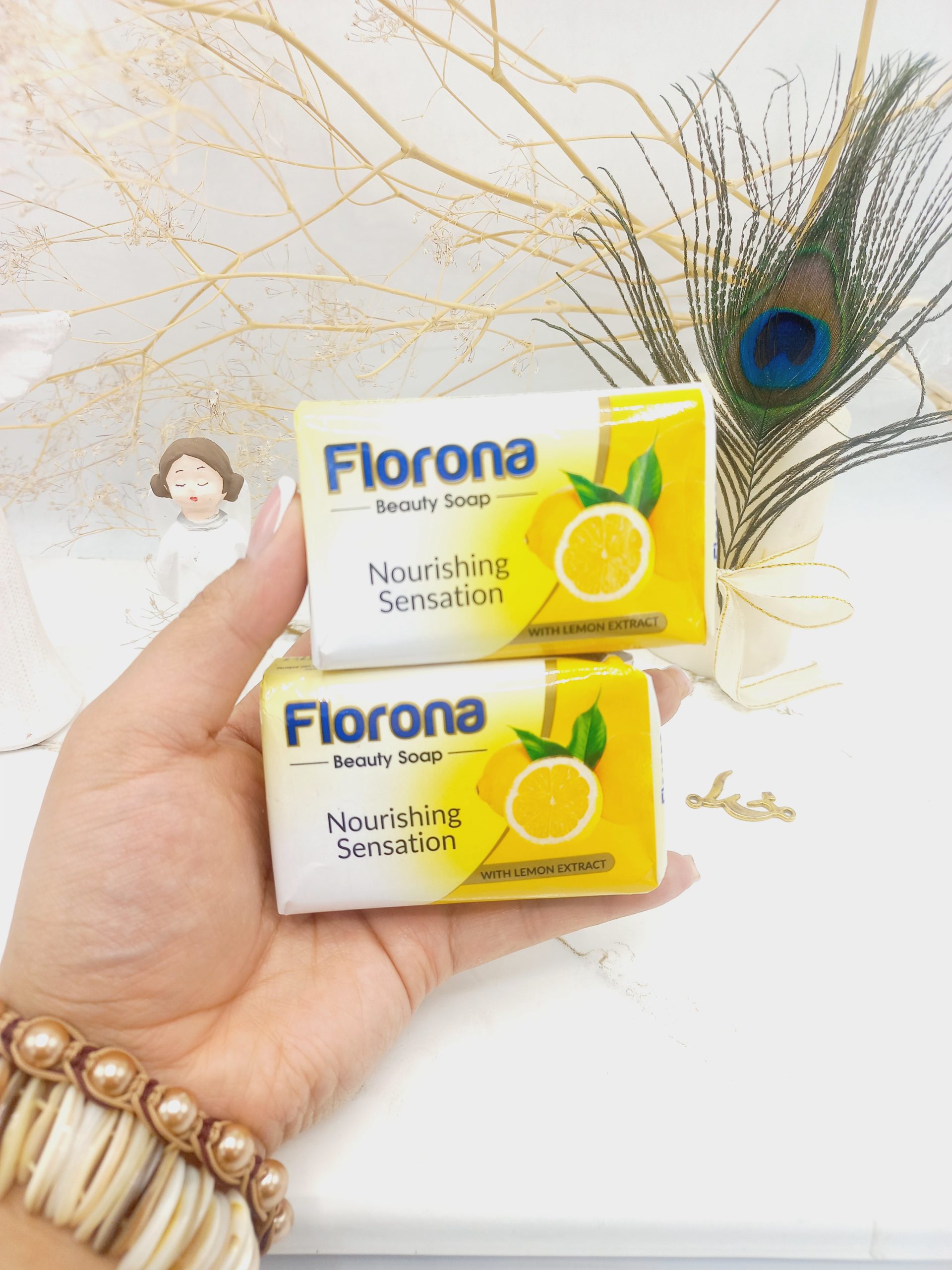 صابون 100 درصد گیاهی حاوی عصاره لیمو برند فلورونا FLORONA