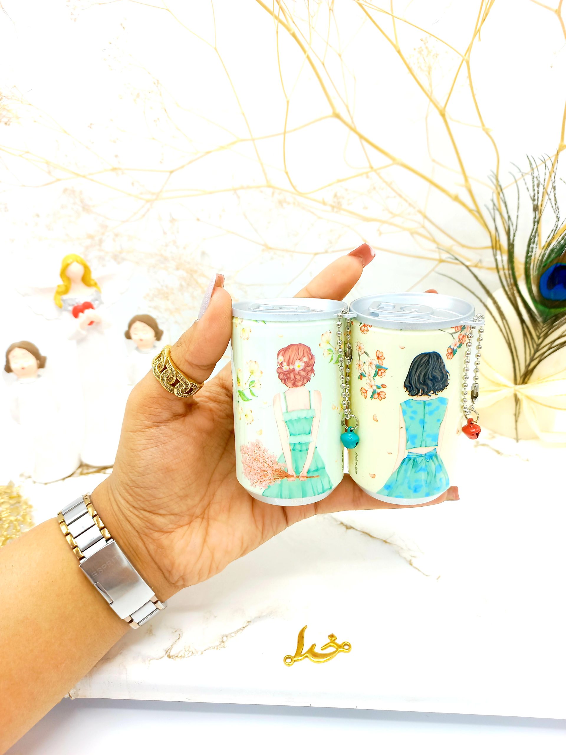 دستمال مرطوب قوطی طرح دختر پاییزی کد  H044