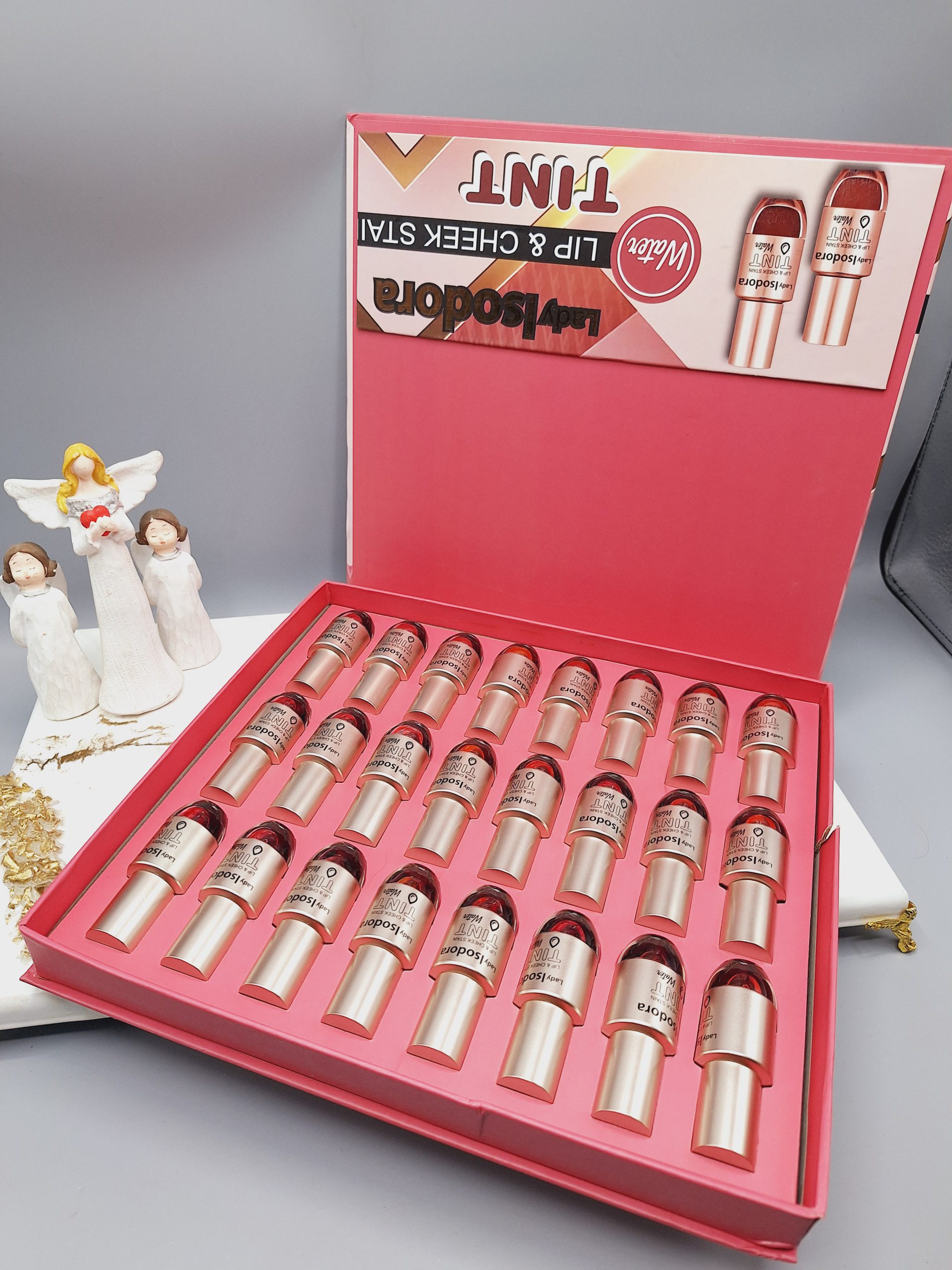 تینت لب و گونه Lady Isodora کیفیت عالی کد