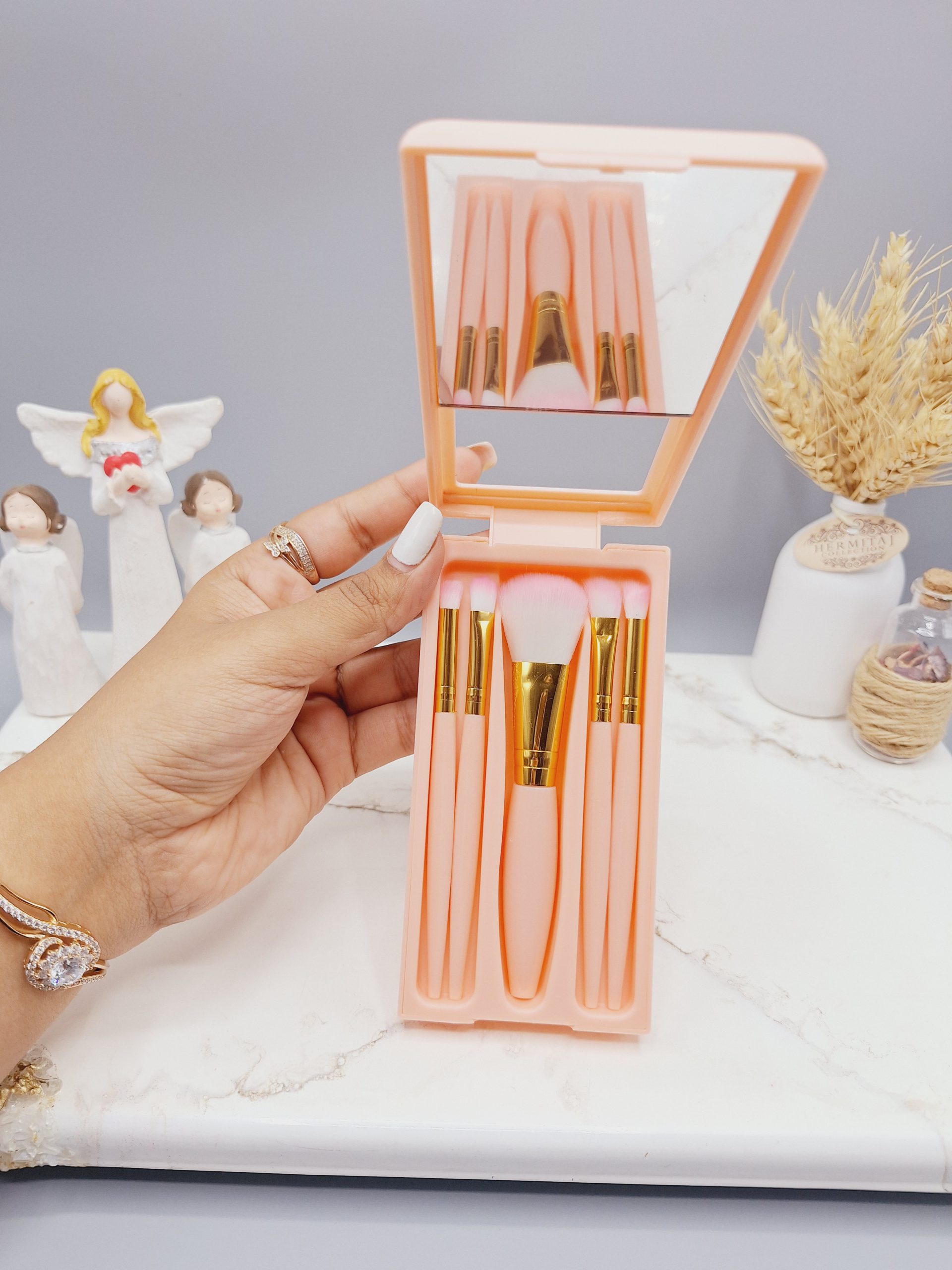 پک براش آینه دار 5 تکه دسته بلند رنگ صورتی